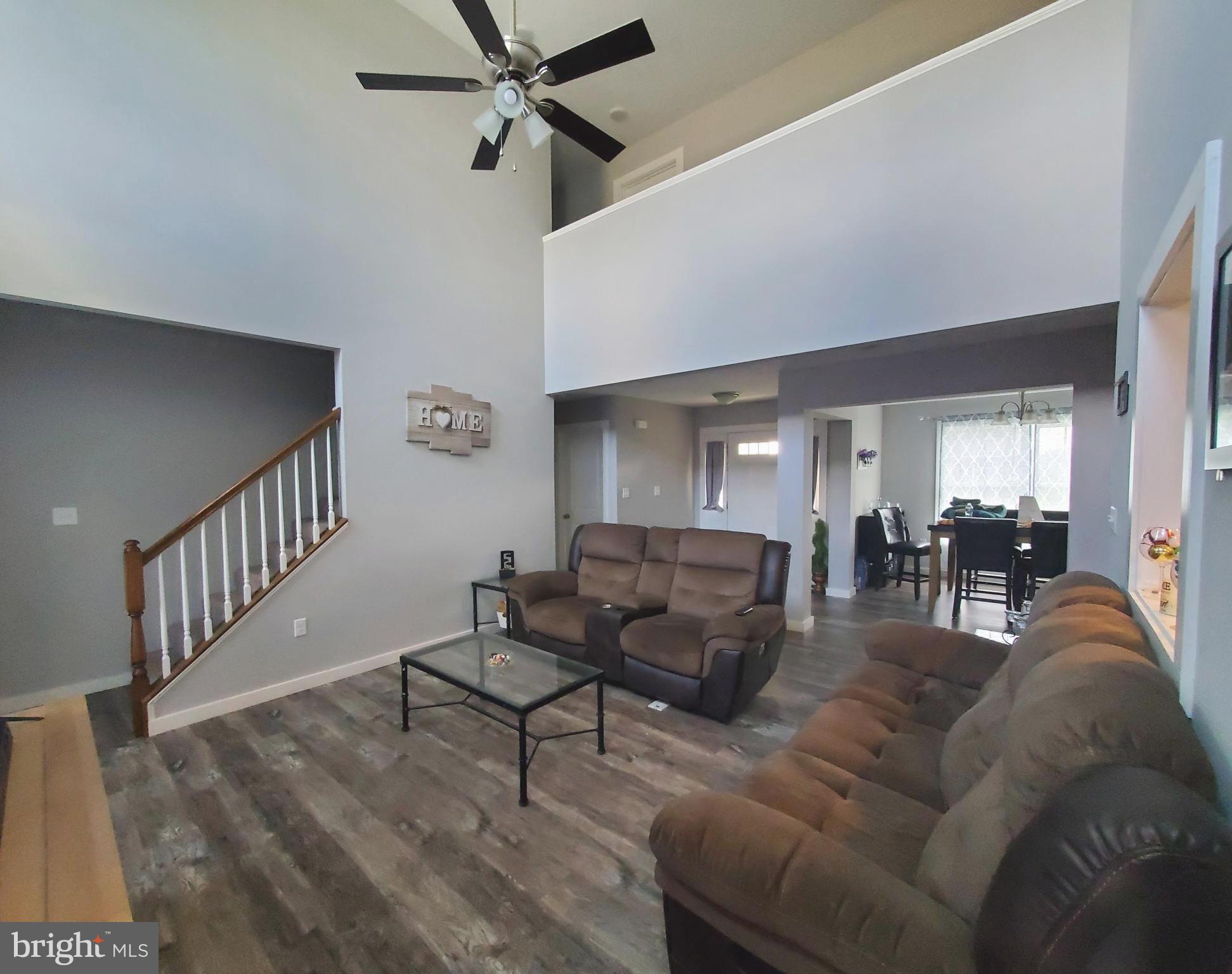 PEBBLE RIDGE - Residential