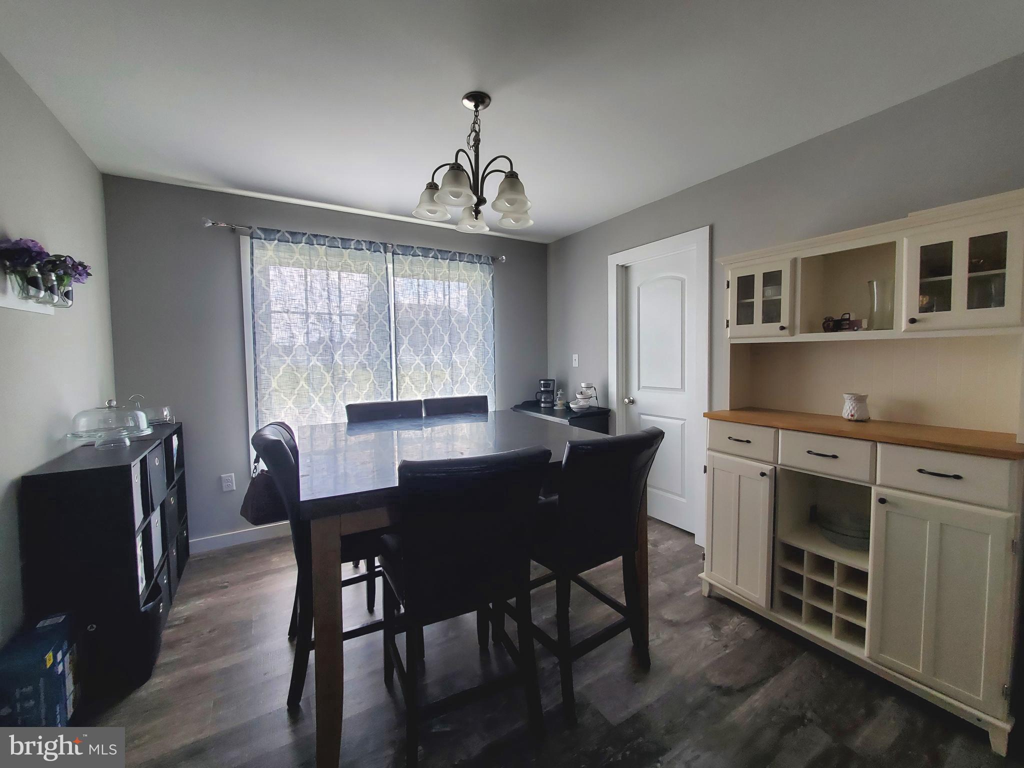 PEBBLE RIDGE - Residential