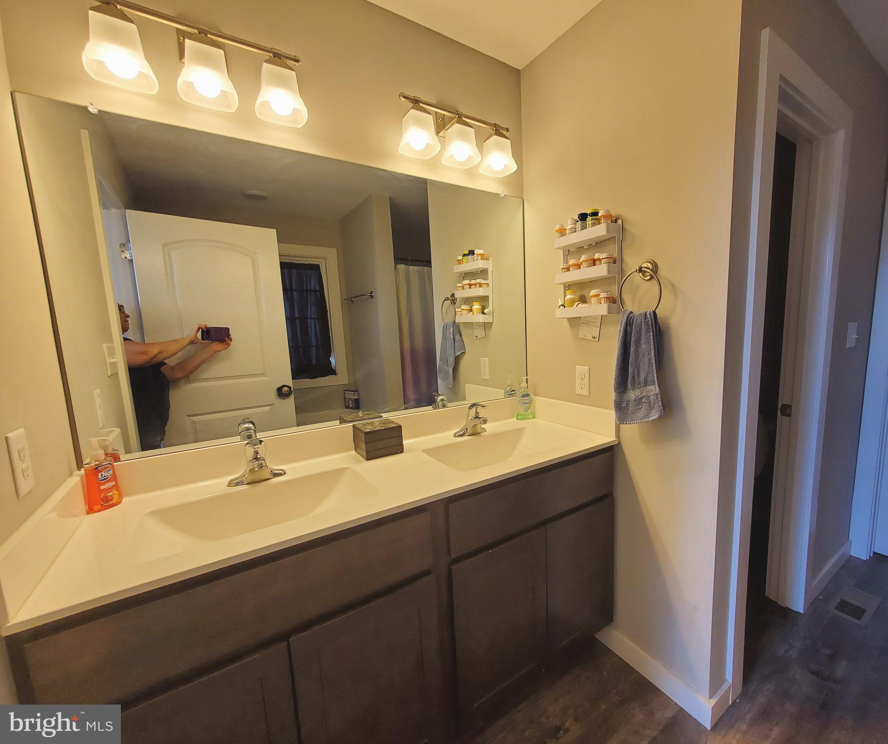 PEBBLE RIDGE - Residential