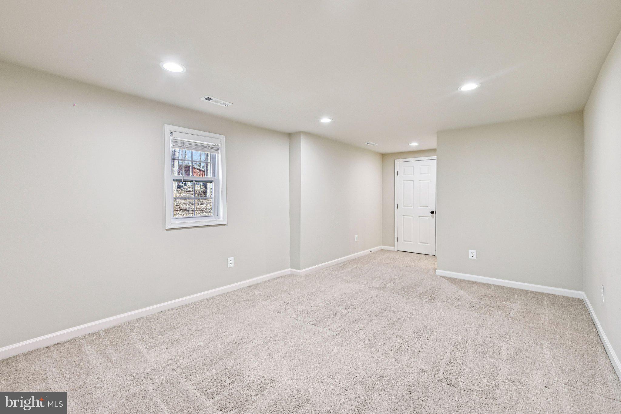 LAKE ARROWHEAD - Residential