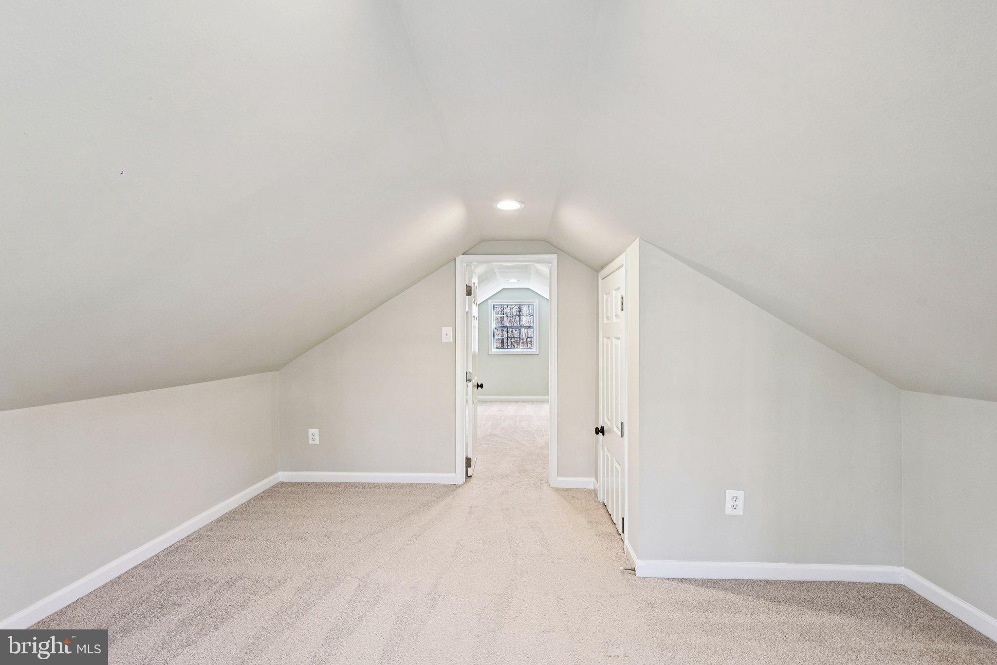 LAKE ARROWHEAD - Residential