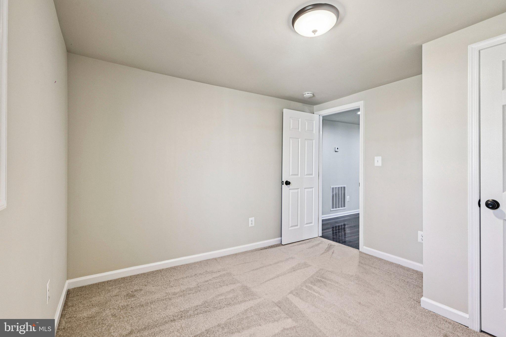 LAKE ARROWHEAD - Residential