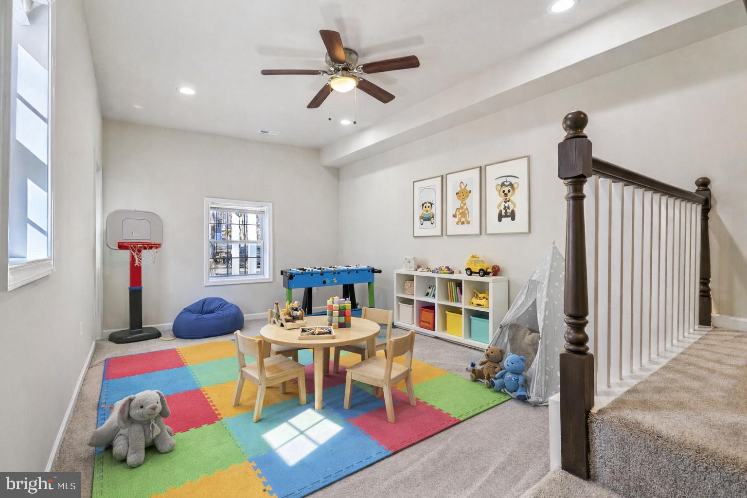 LAKE ARROWHEAD - Residential