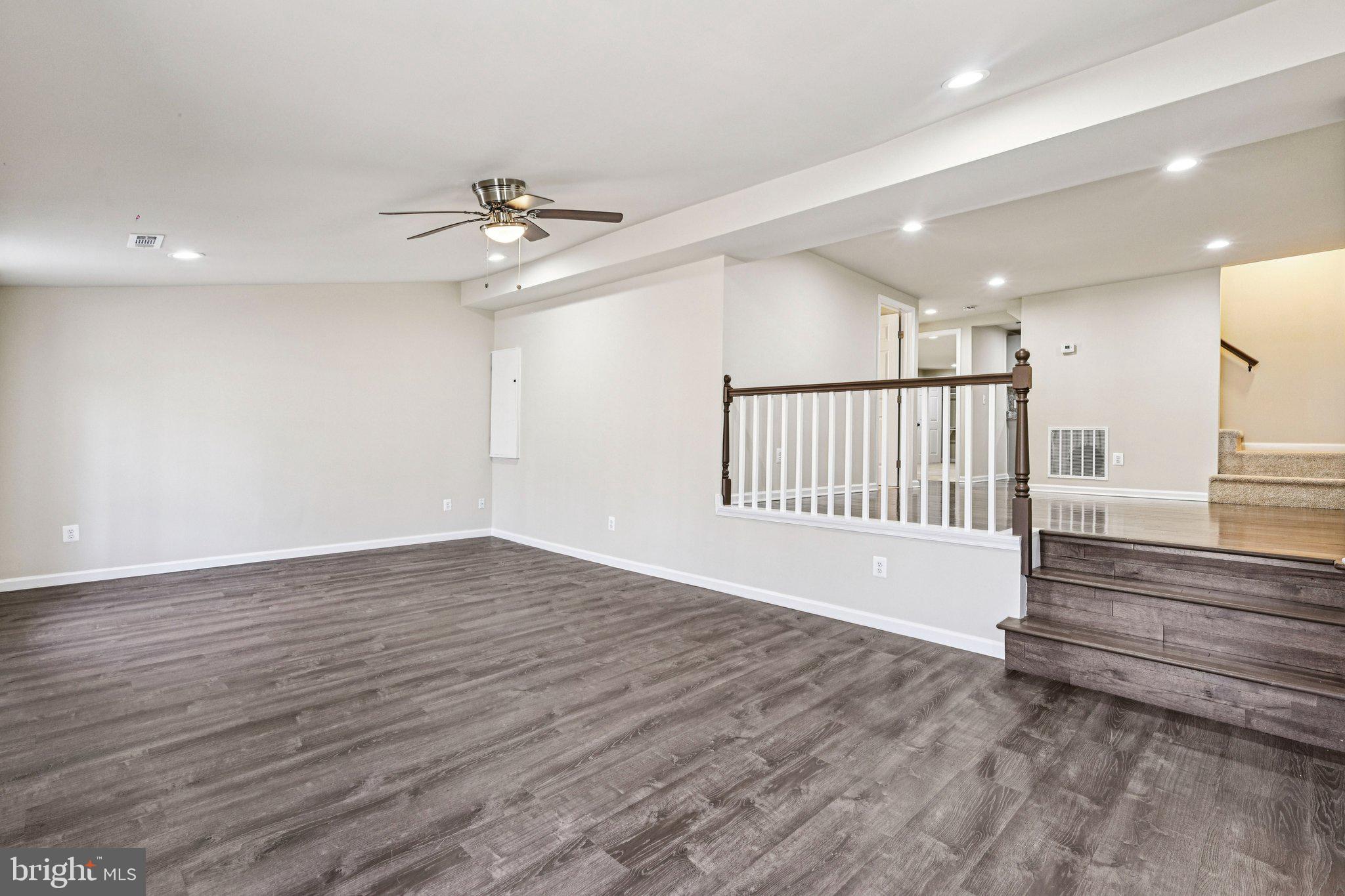 LAKE ARROWHEAD - Residential