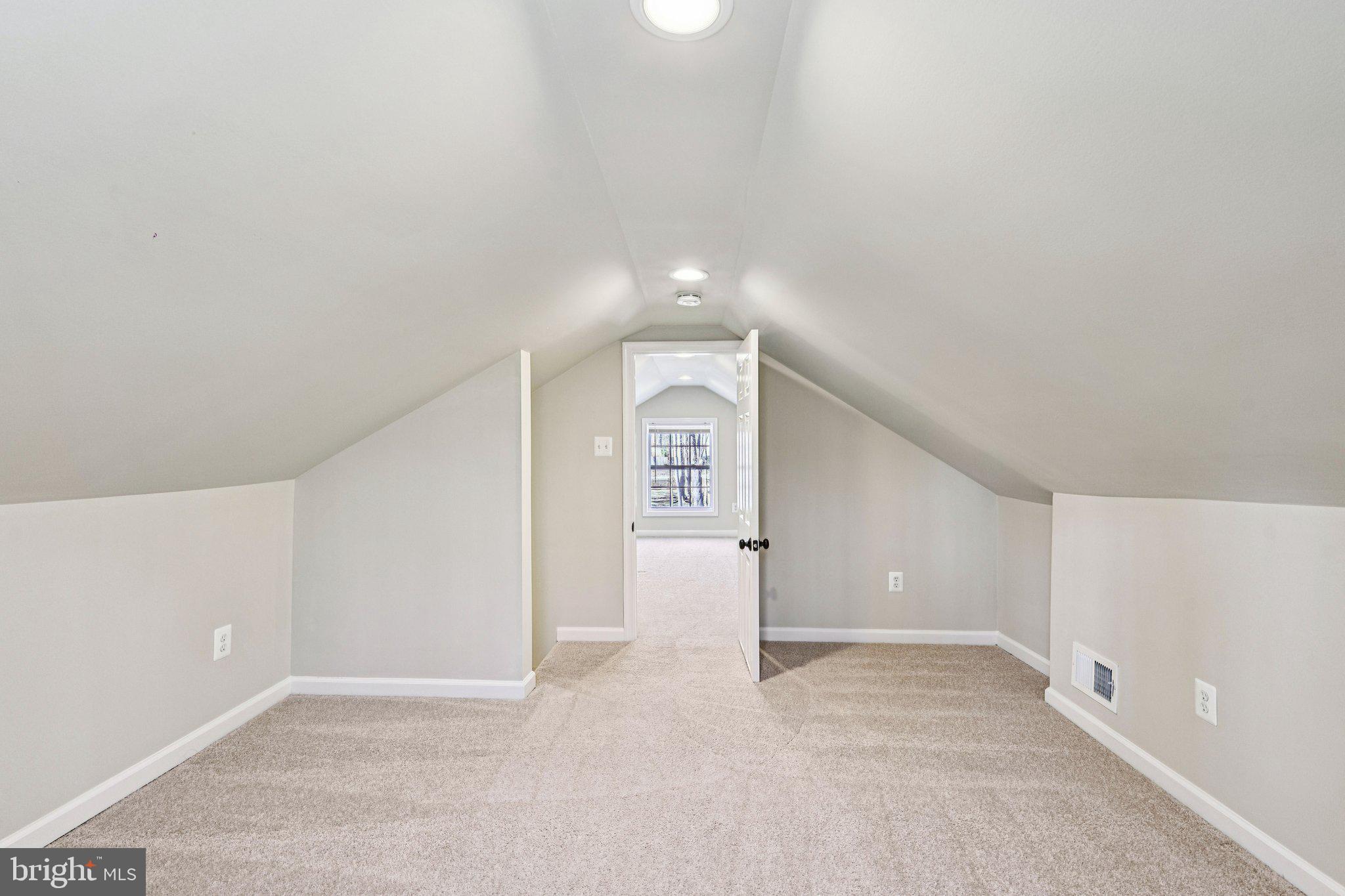 LAKE ARROWHEAD - Residential