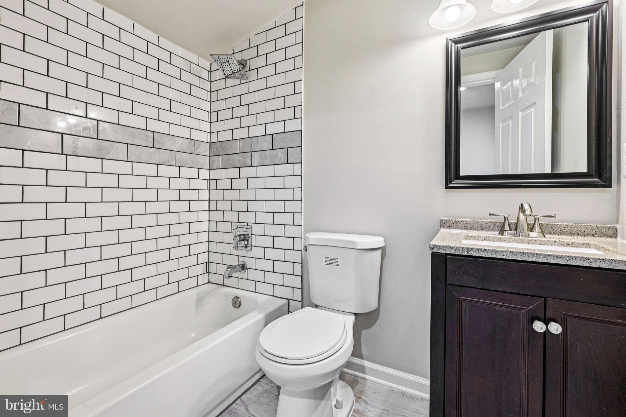 LAKE ARROWHEAD - Residential