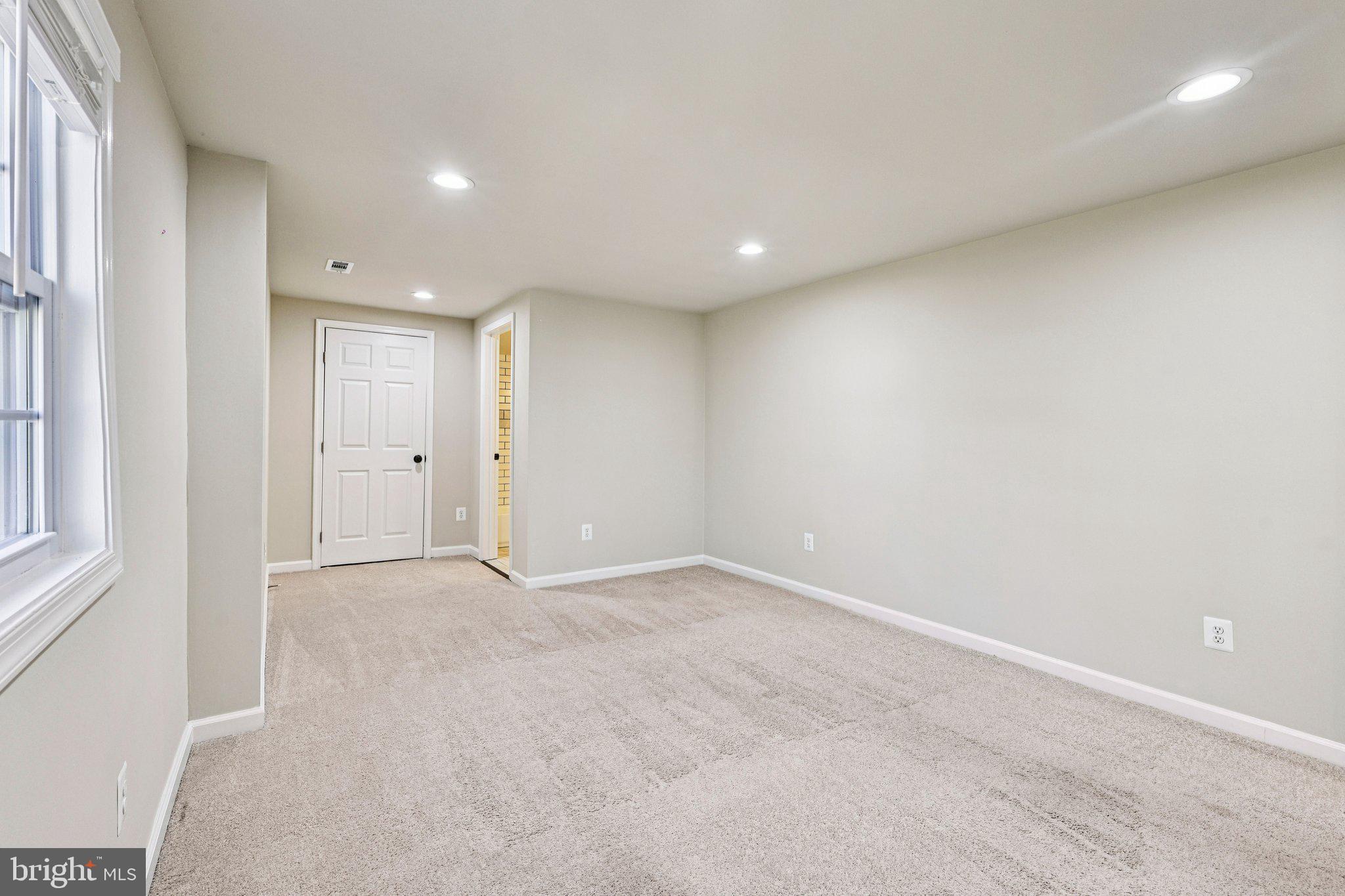 LAKE ARROWHEAD - Residential