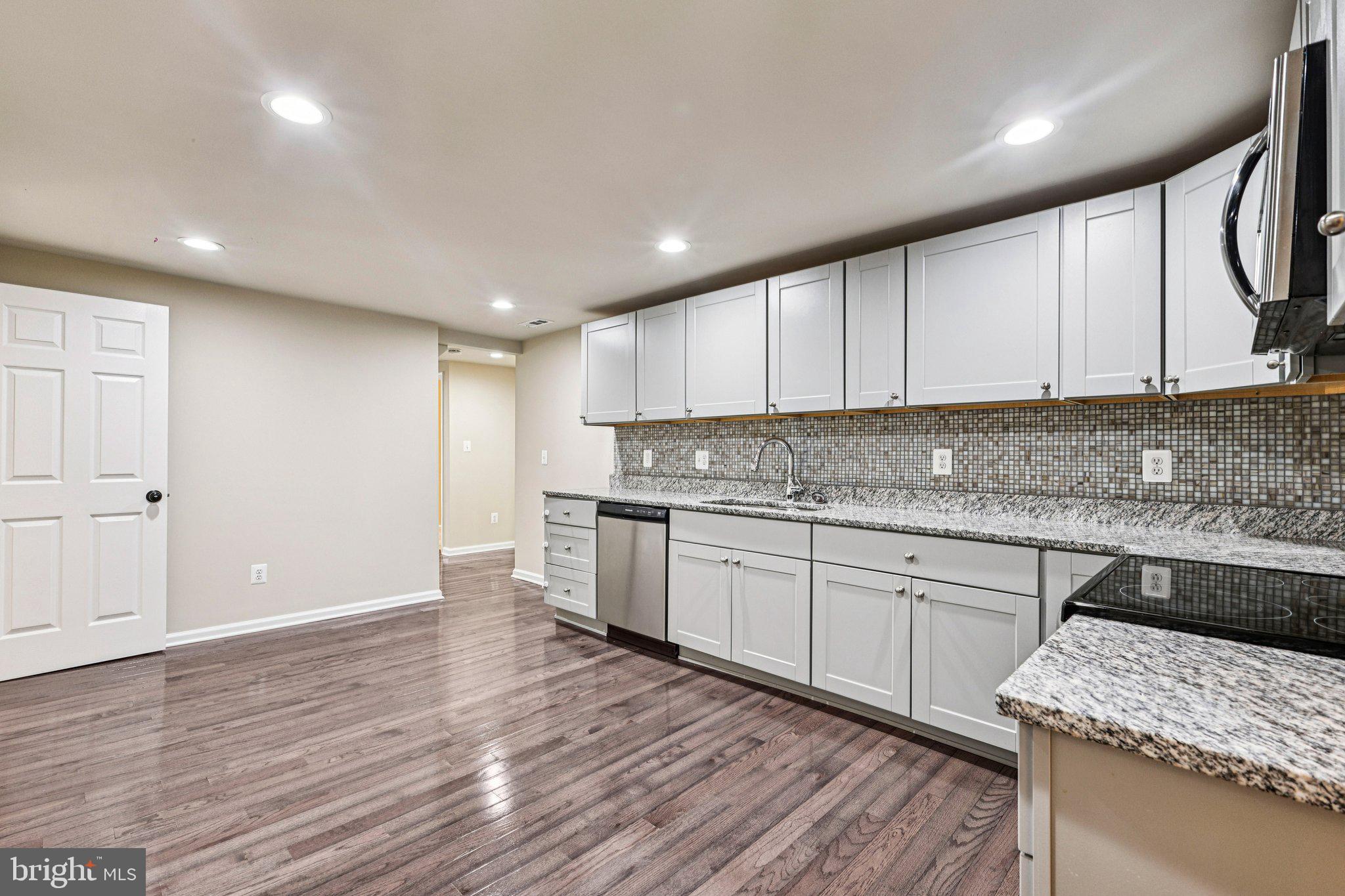 LAKE ARROWHEAD - Residential