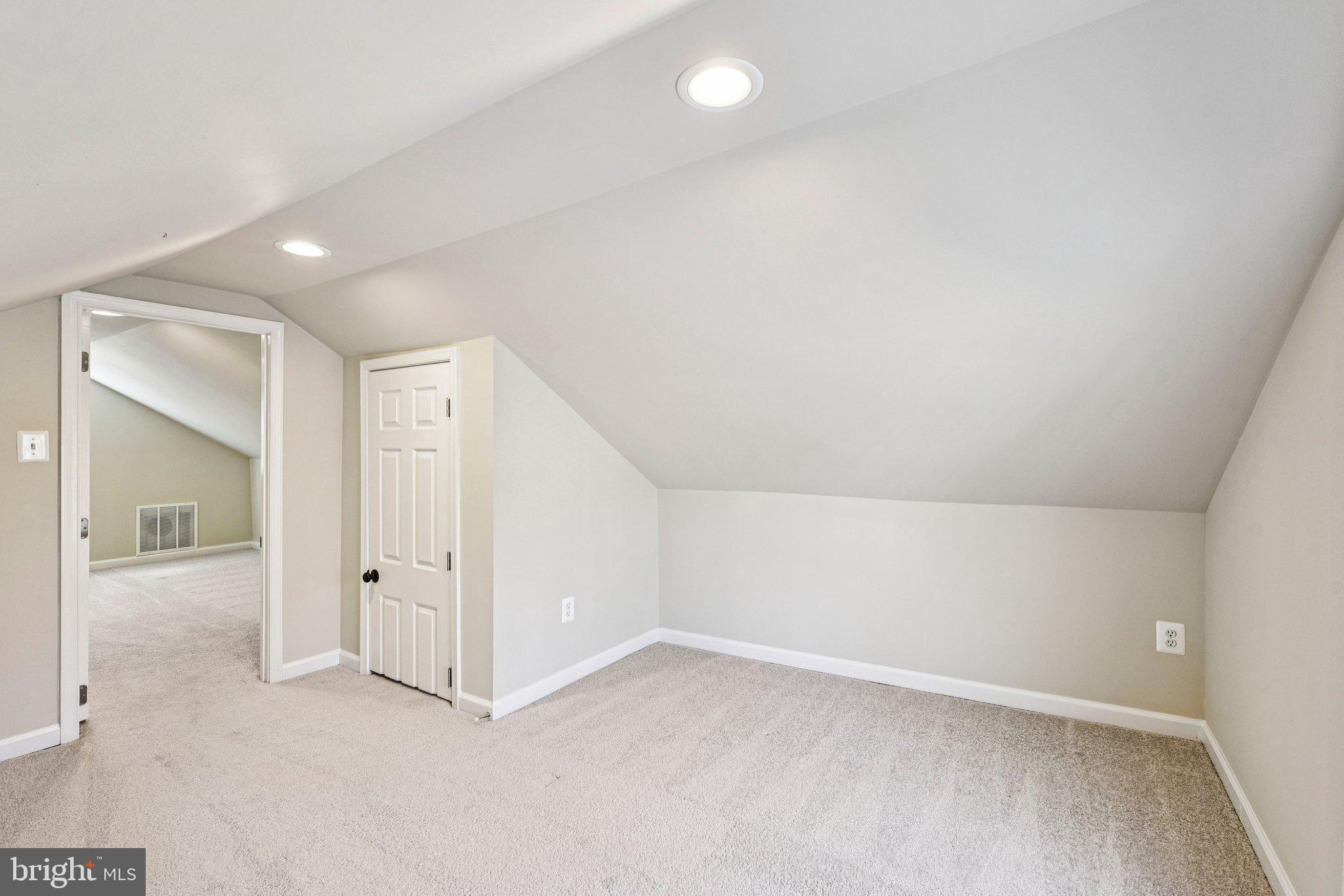 LAKE ARROWHEAD - Residential