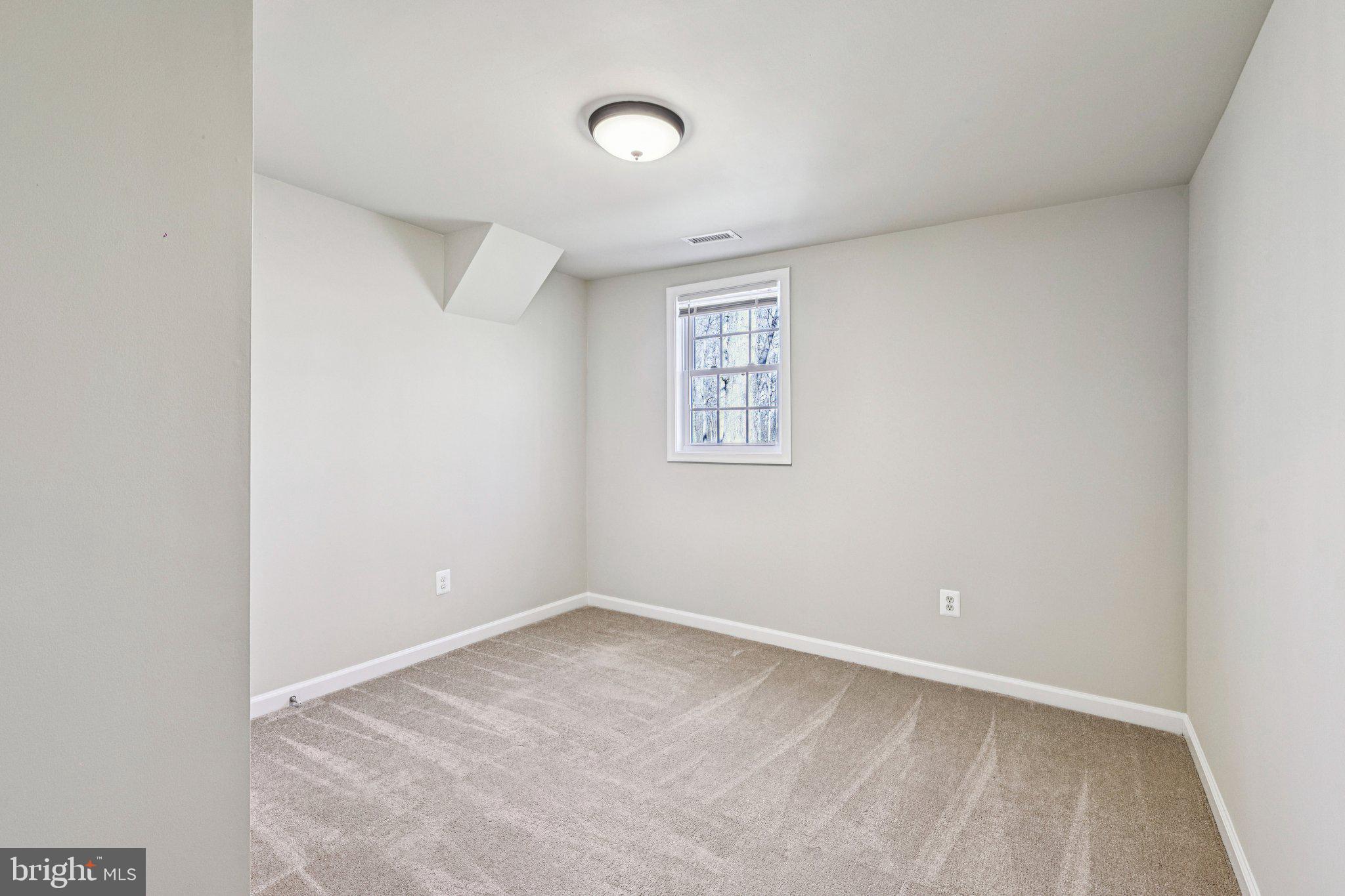 LAKE ARROWHEAD - Residential