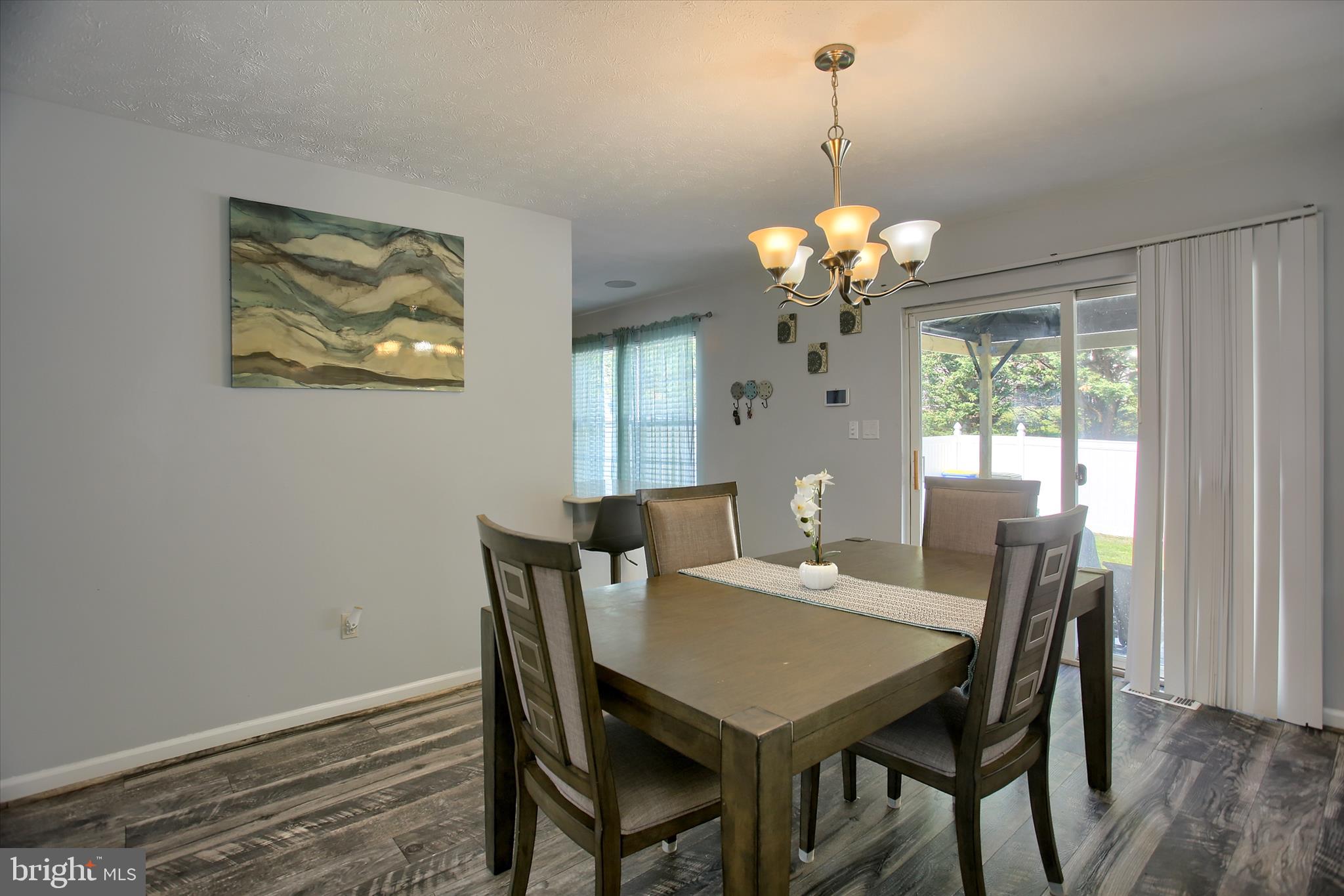 COUNTRY RIDGE - Residential