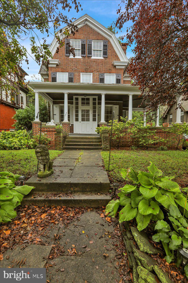 Search Homes 2 920 MARIETTA AVENUE