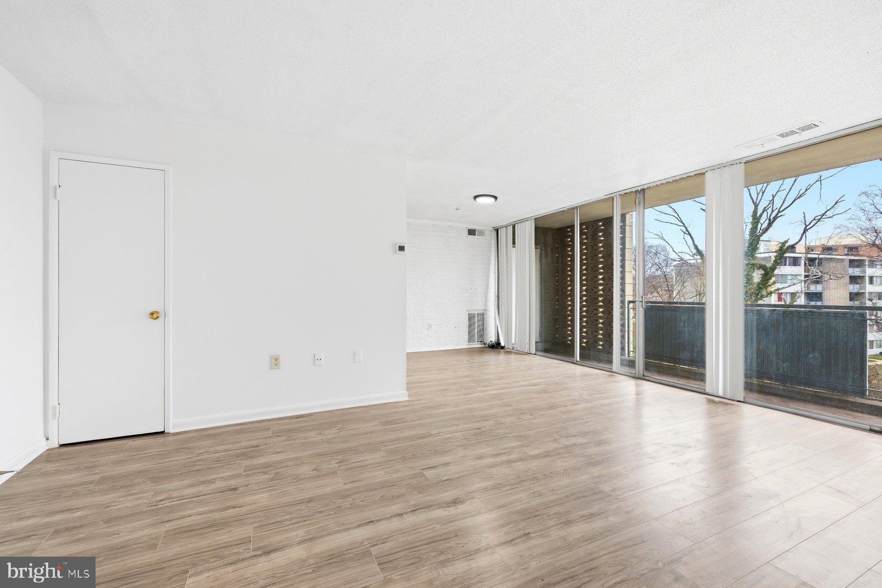 PRESIDENTIAL PARK - Residential