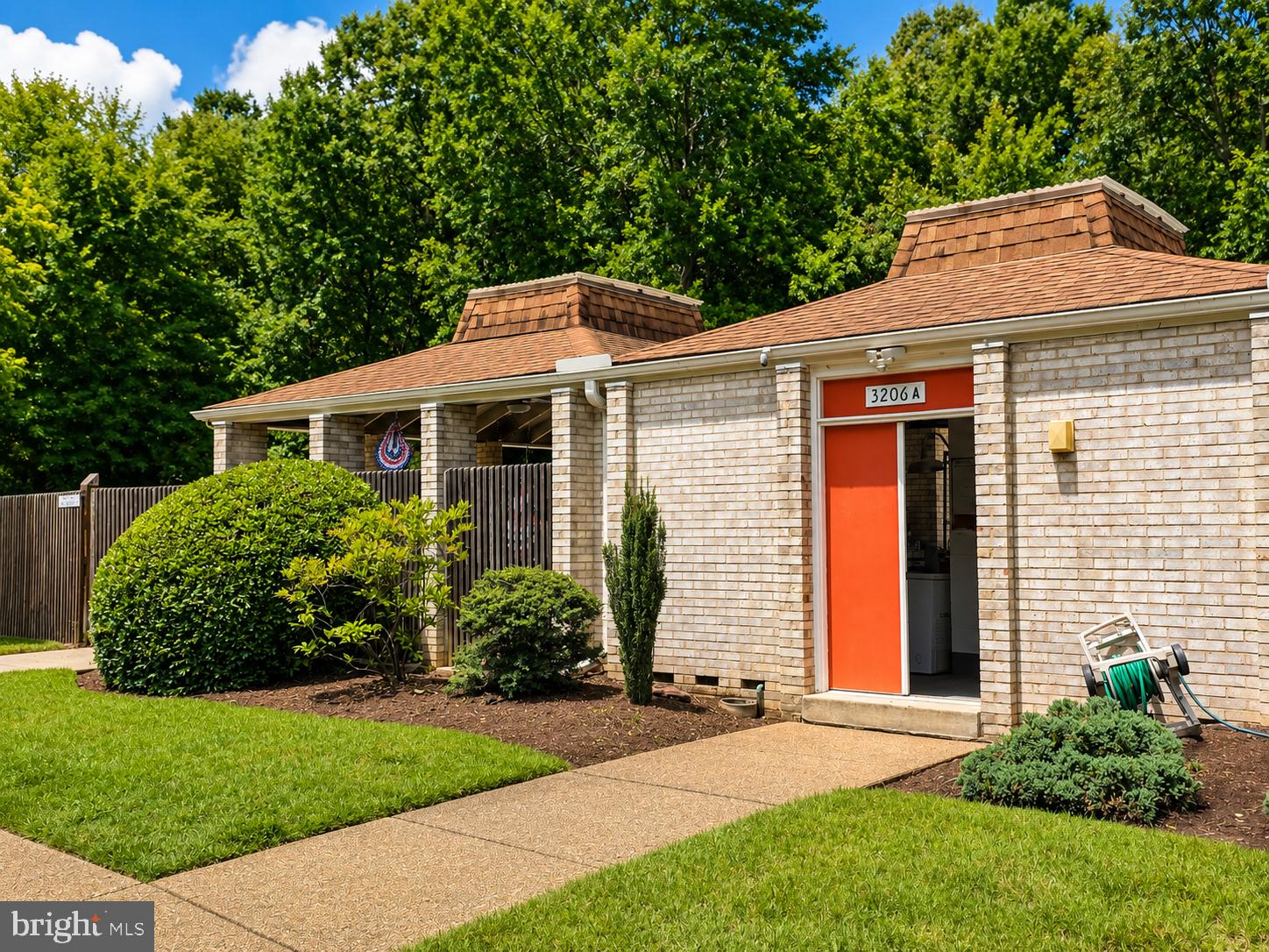 3201 CUNNINGHAM DRIVE