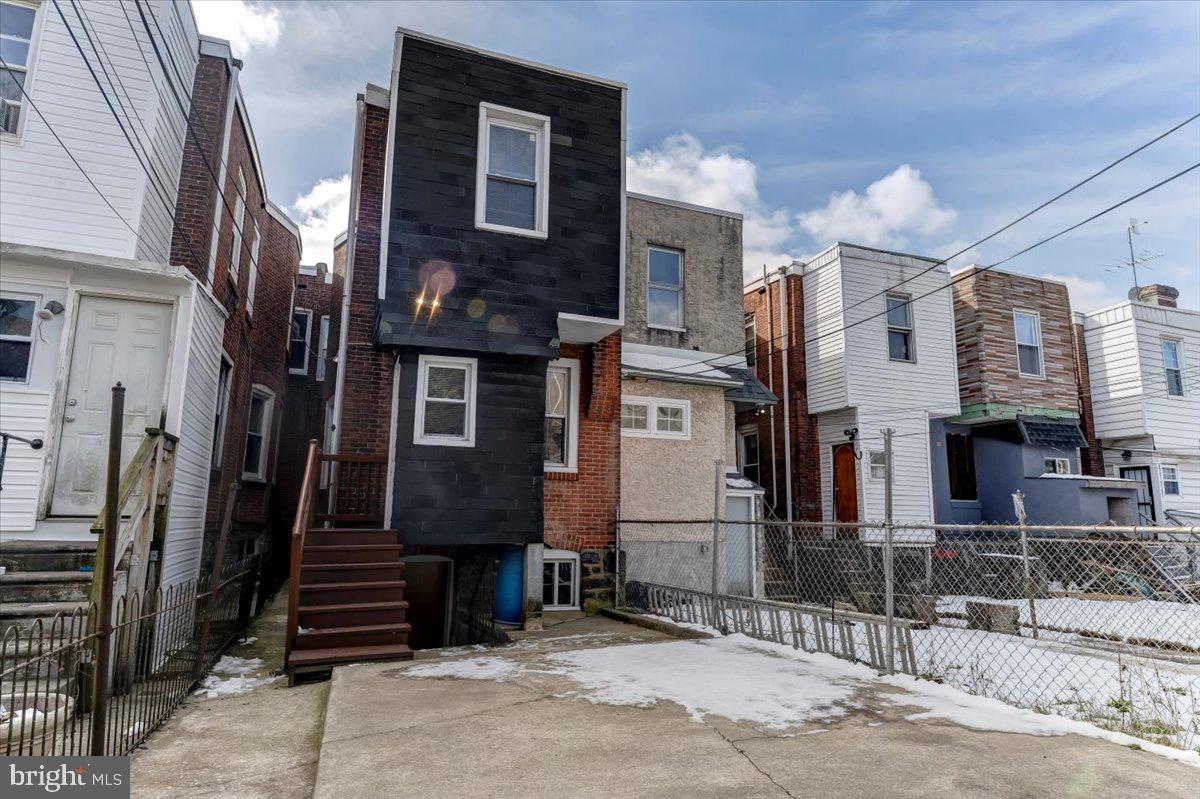 COBBS CREEK - Residential