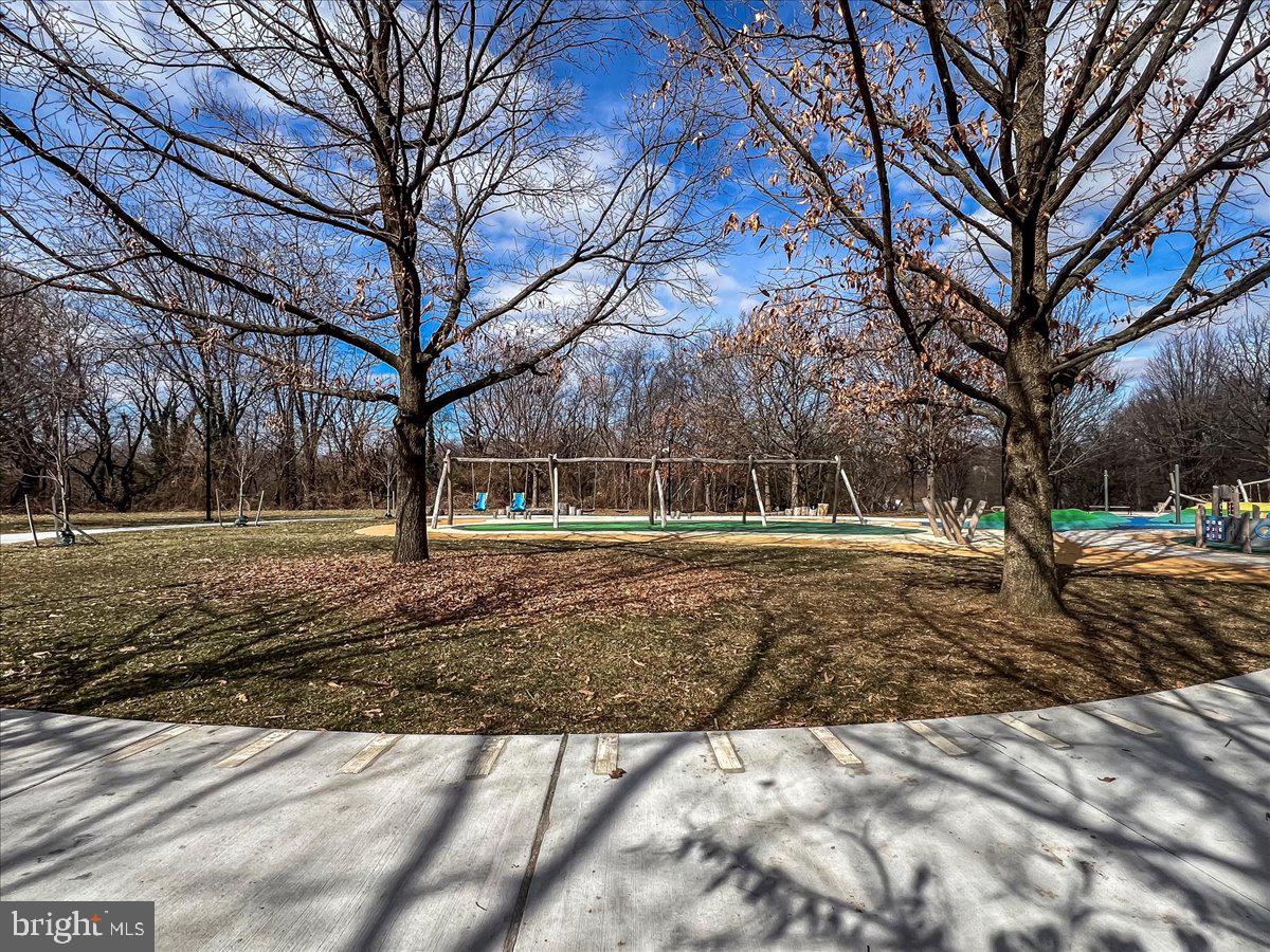 COBBS CREEK - Residential