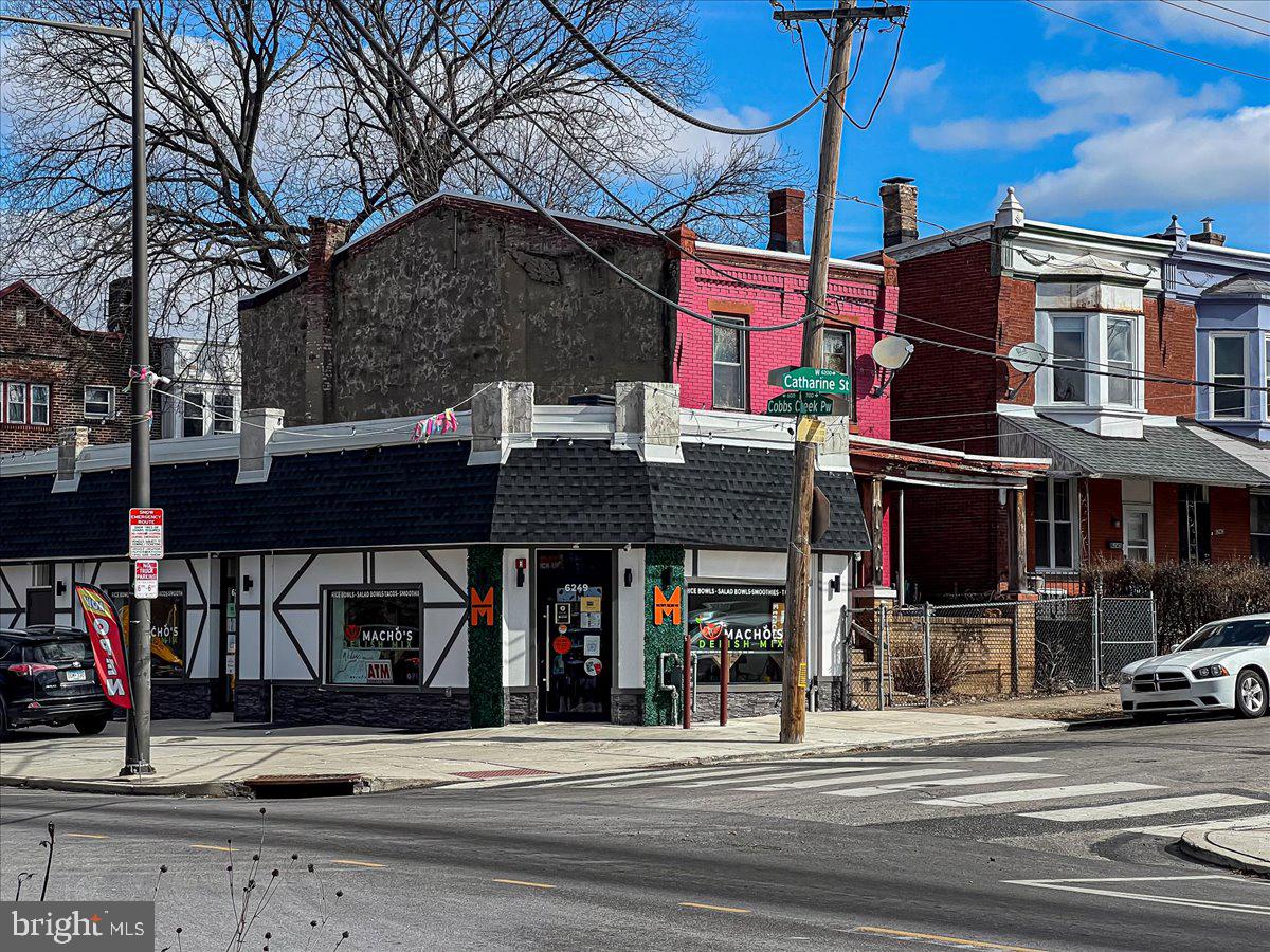 COBBS CREEK - Residential