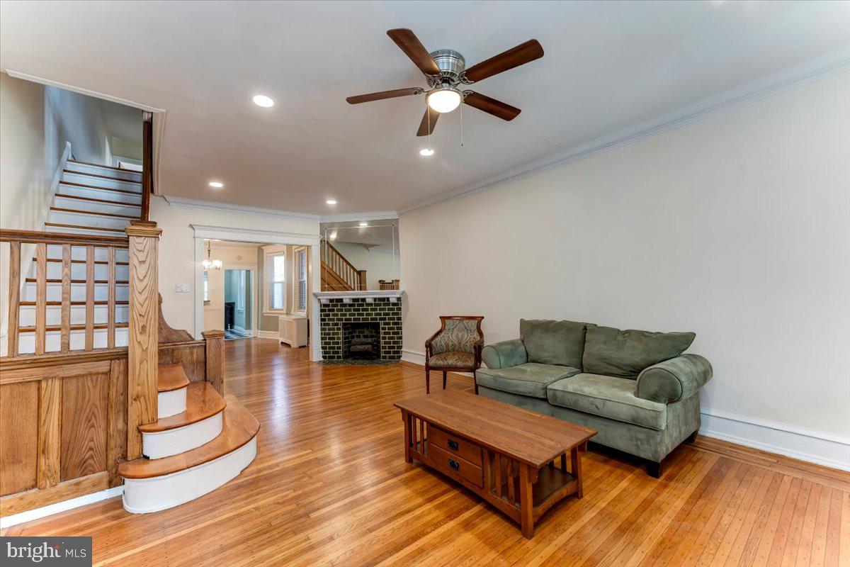 COBBS CREEK - Residential