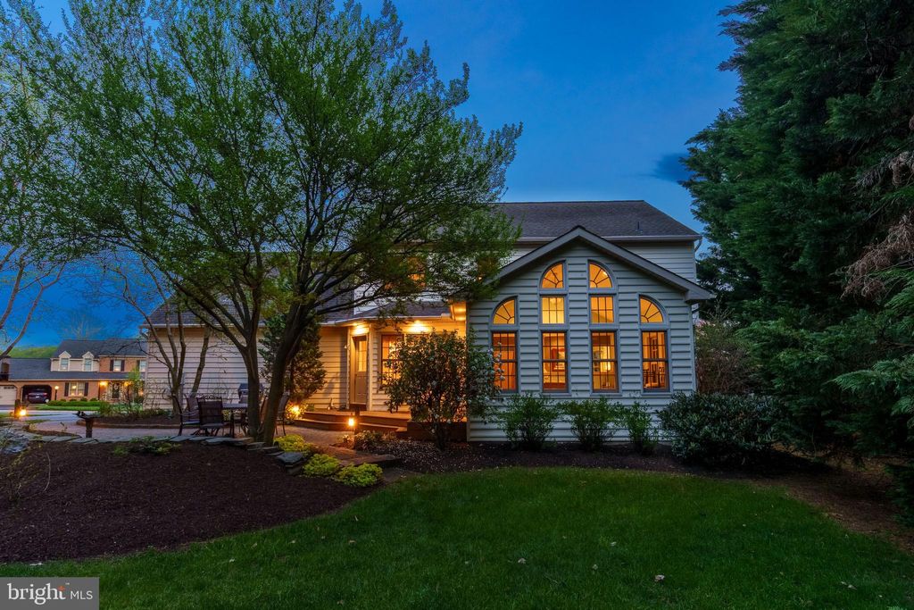 Photo of 48 Wyndmere Way, WILLOW STREET, PA 17584 (MLS # PALA2086658)