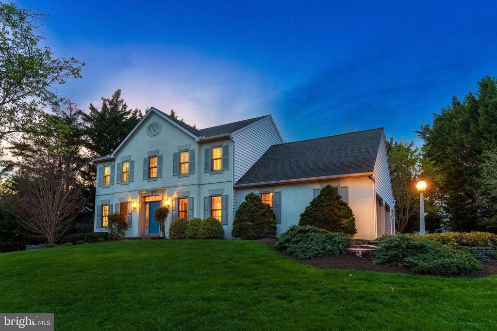 Photo of 48 Wyndmere Way, WILLOW STREET, PA 17584 (MLS # PALA2086658)