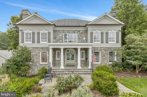 2501 N LINCOLN STREET ARLINGTON VA 22207