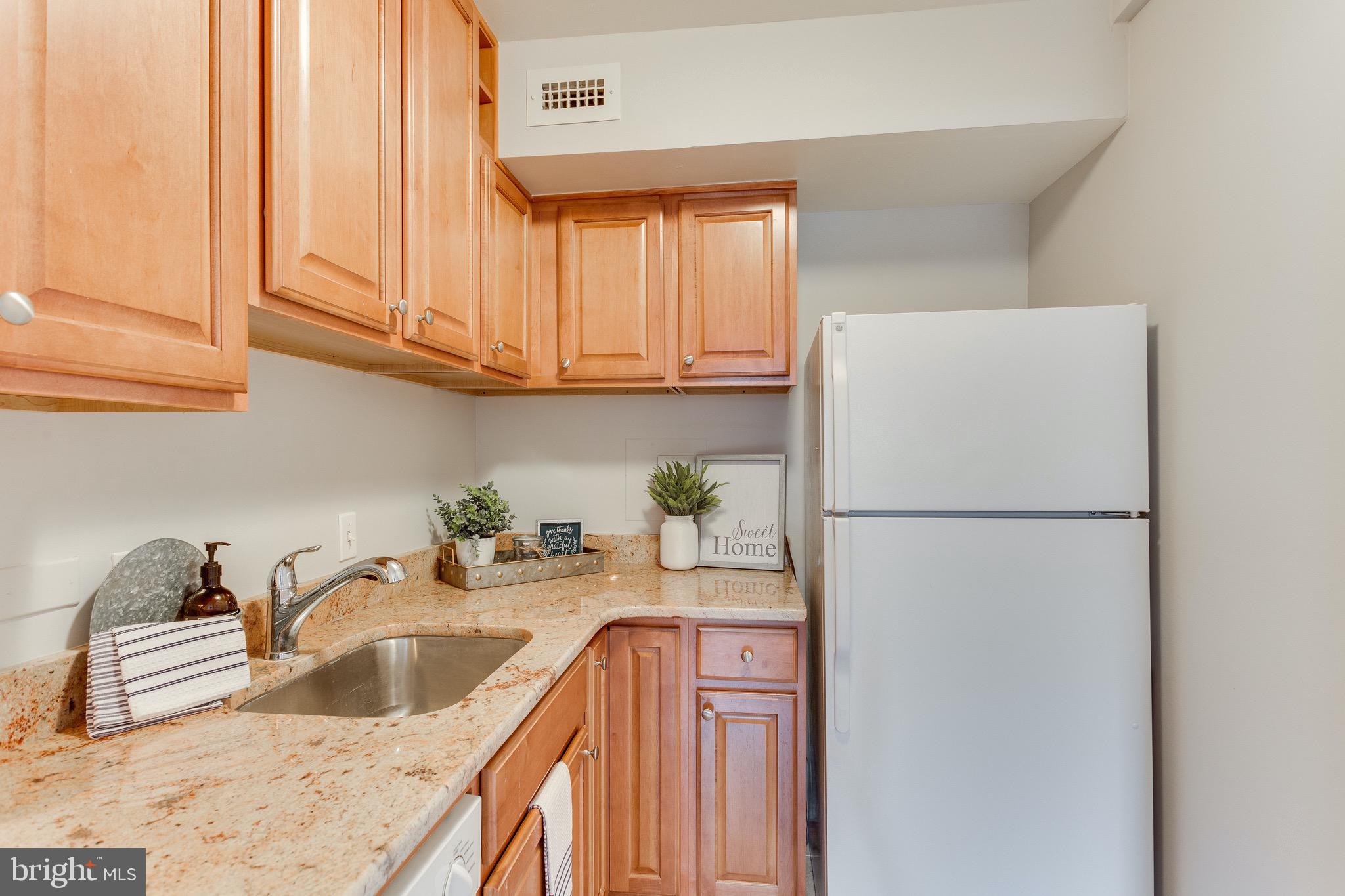 PROSPECT HOUSE - Residential Lease