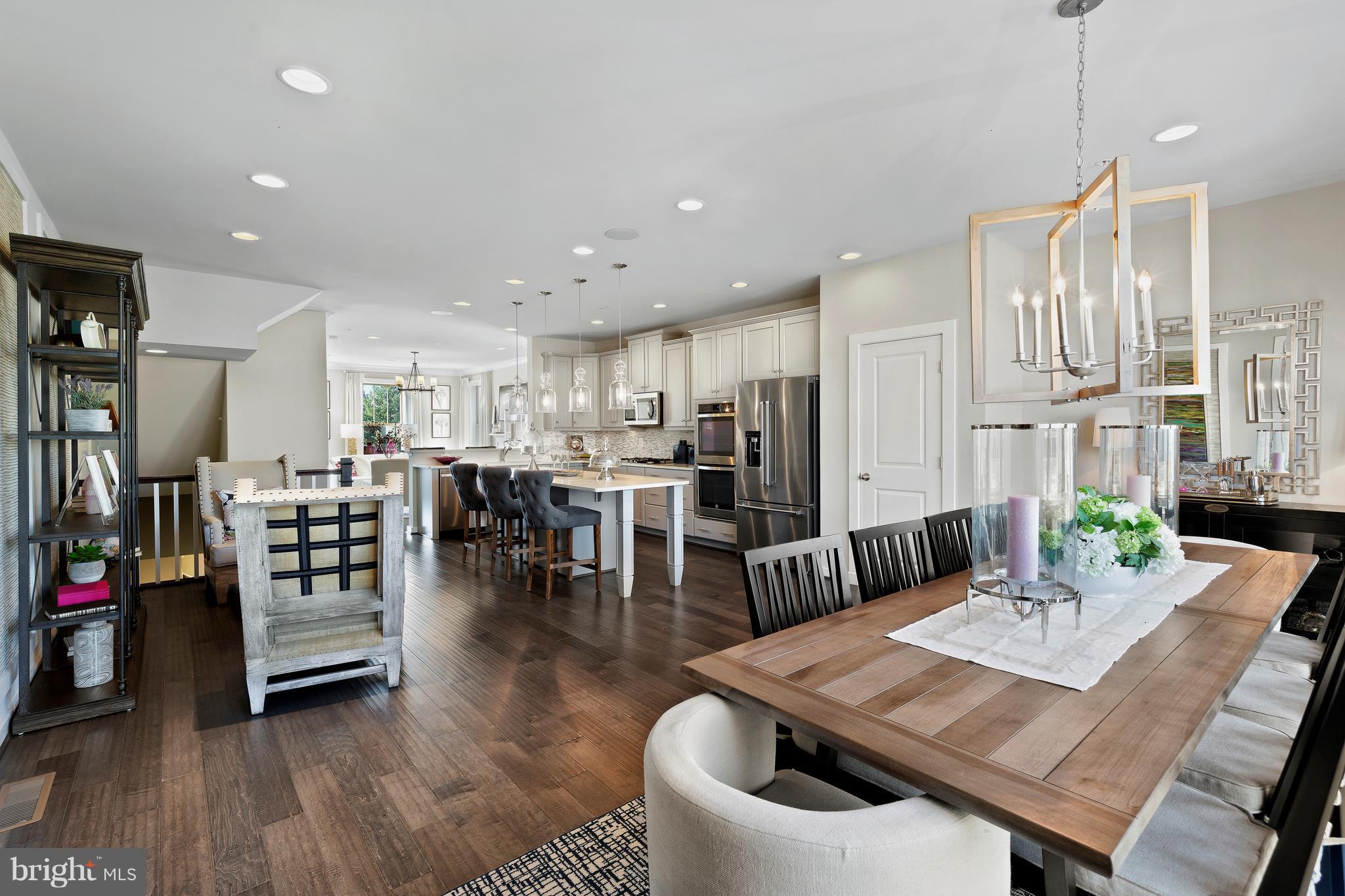 VILLAGES OF URBANA - Residential