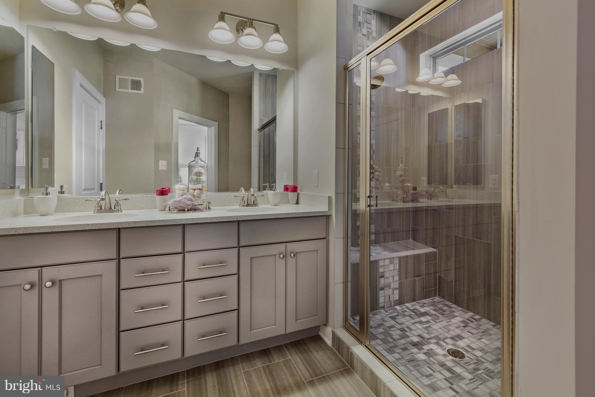 VILLAGES OF URBANA - Residential