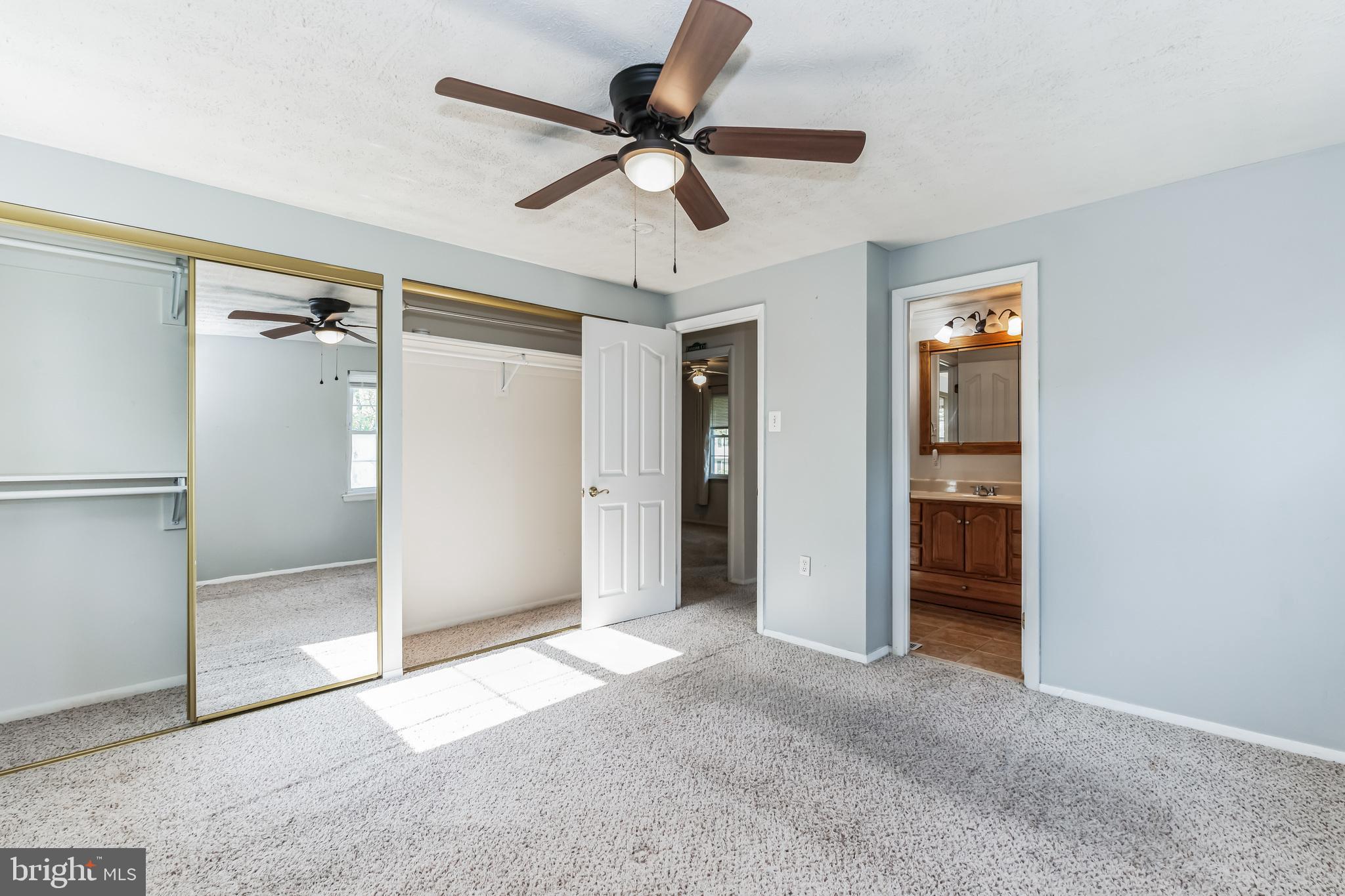 FOUR SEASONS ESTATES - Residential Lease