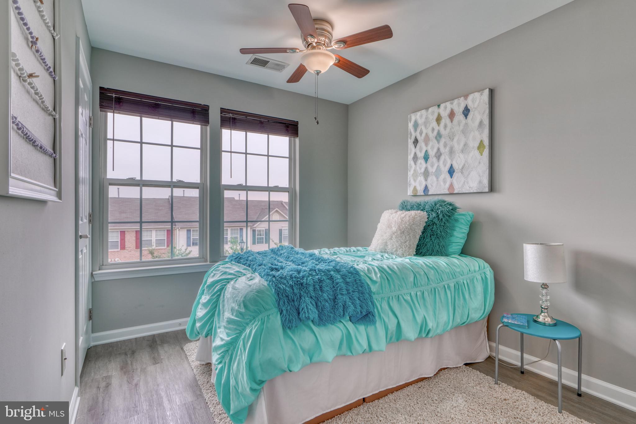 VILLAGE TOWNS - Residential