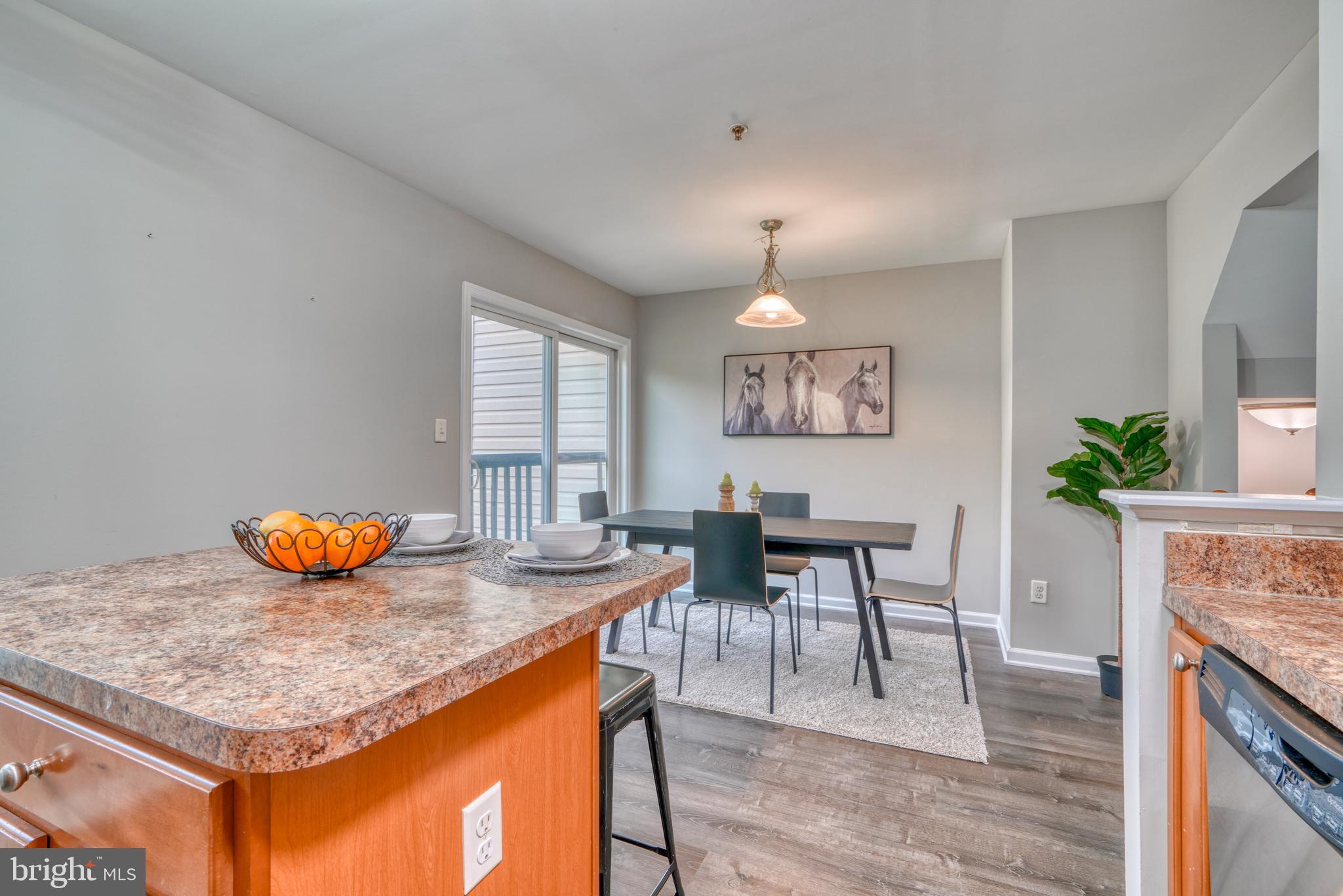 VILLAGE TOWNS - Residential