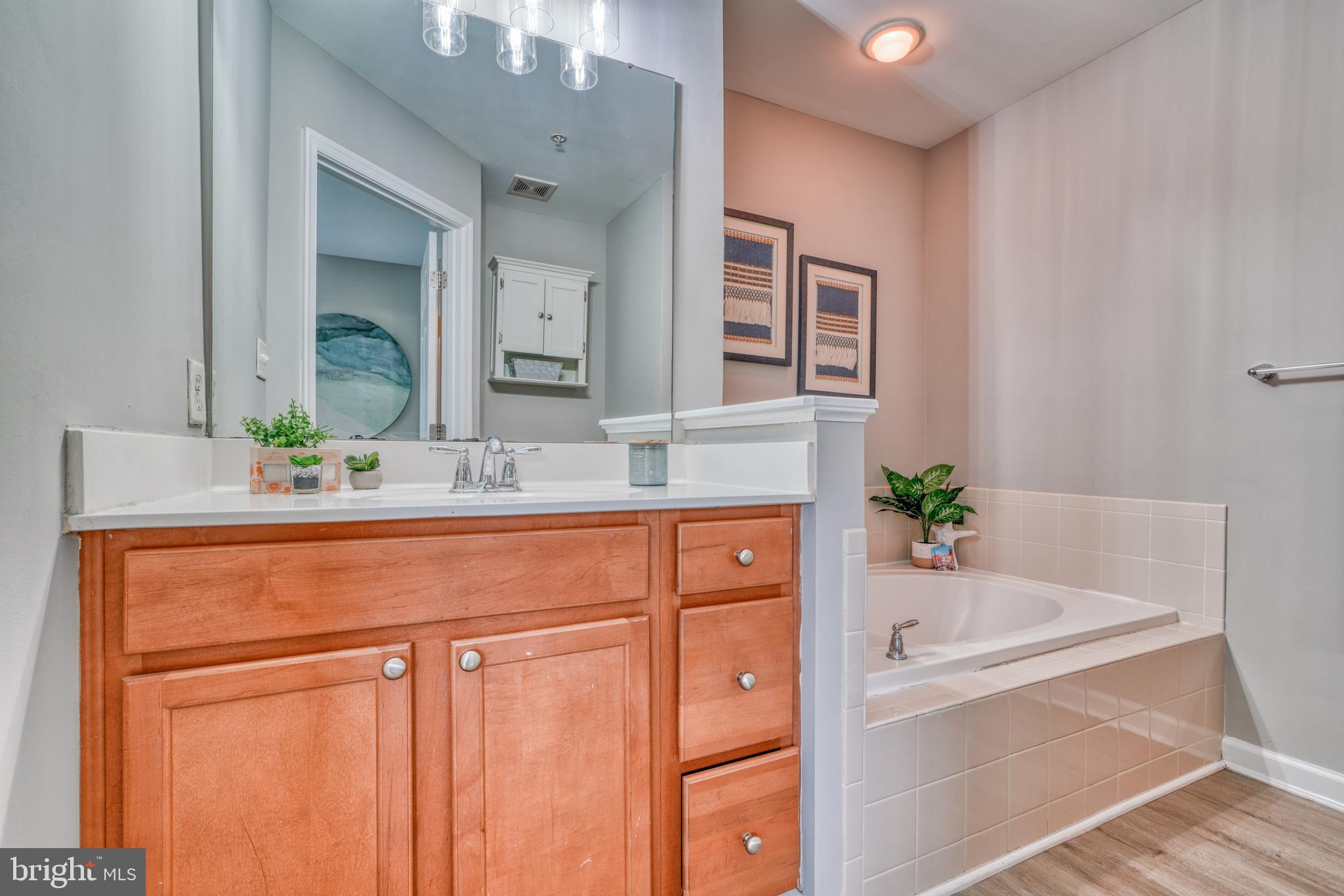 VILLAGE TOWNS - Residential