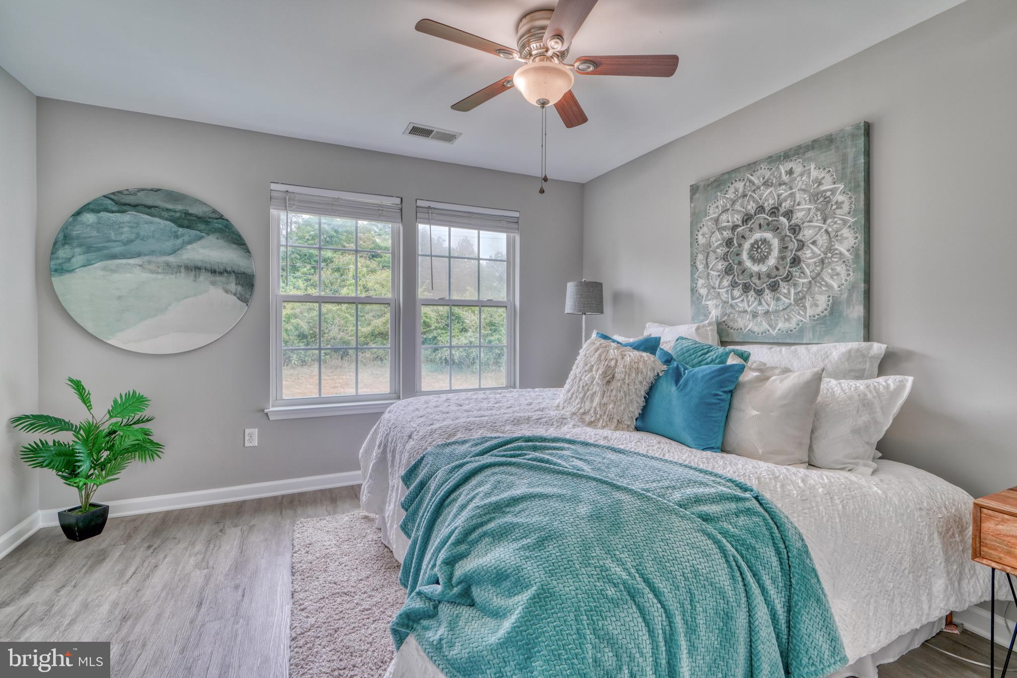 VILLAGE TOWNS - Residential