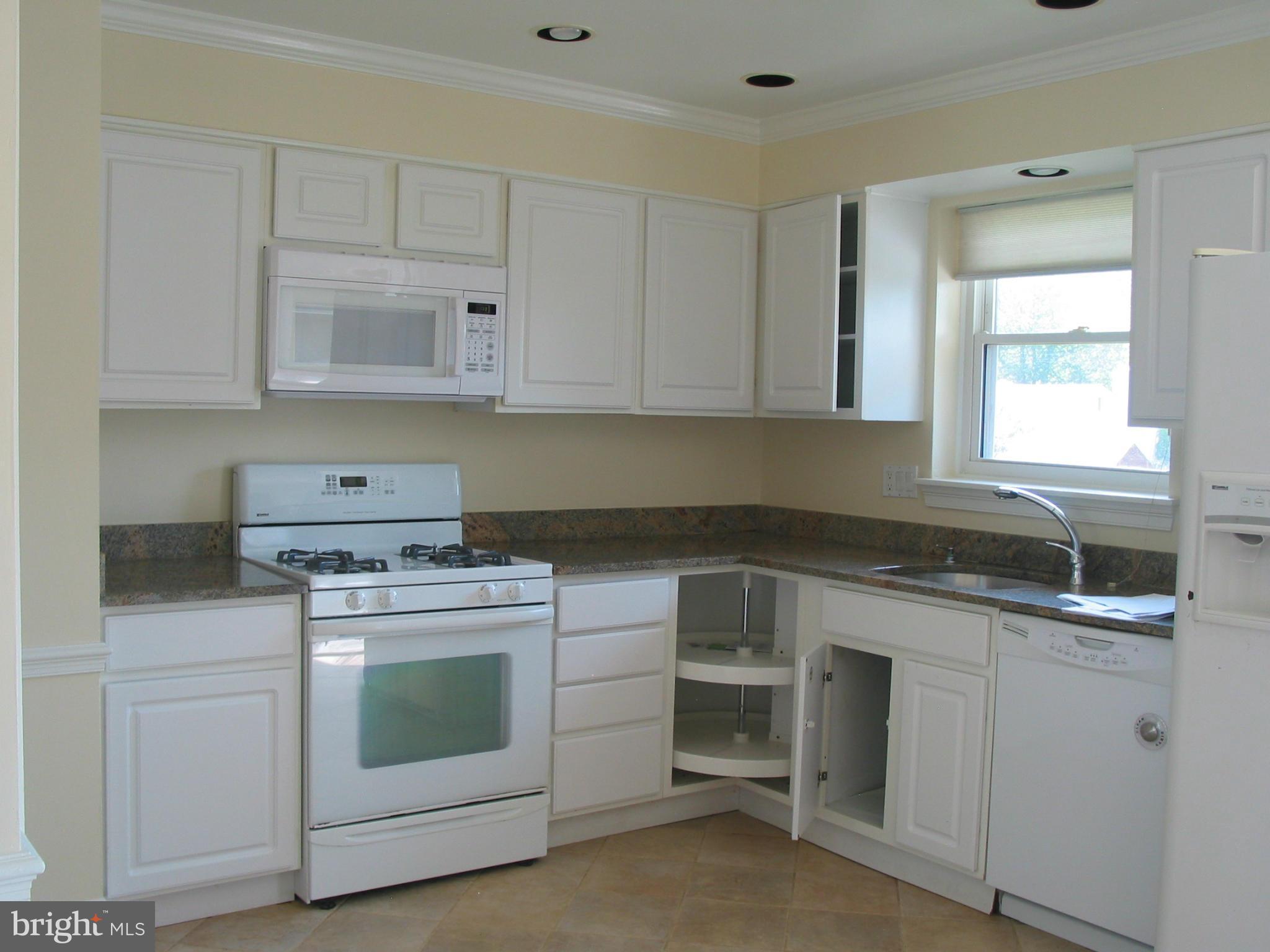 WESTWOOD MANOR - Residential Lease