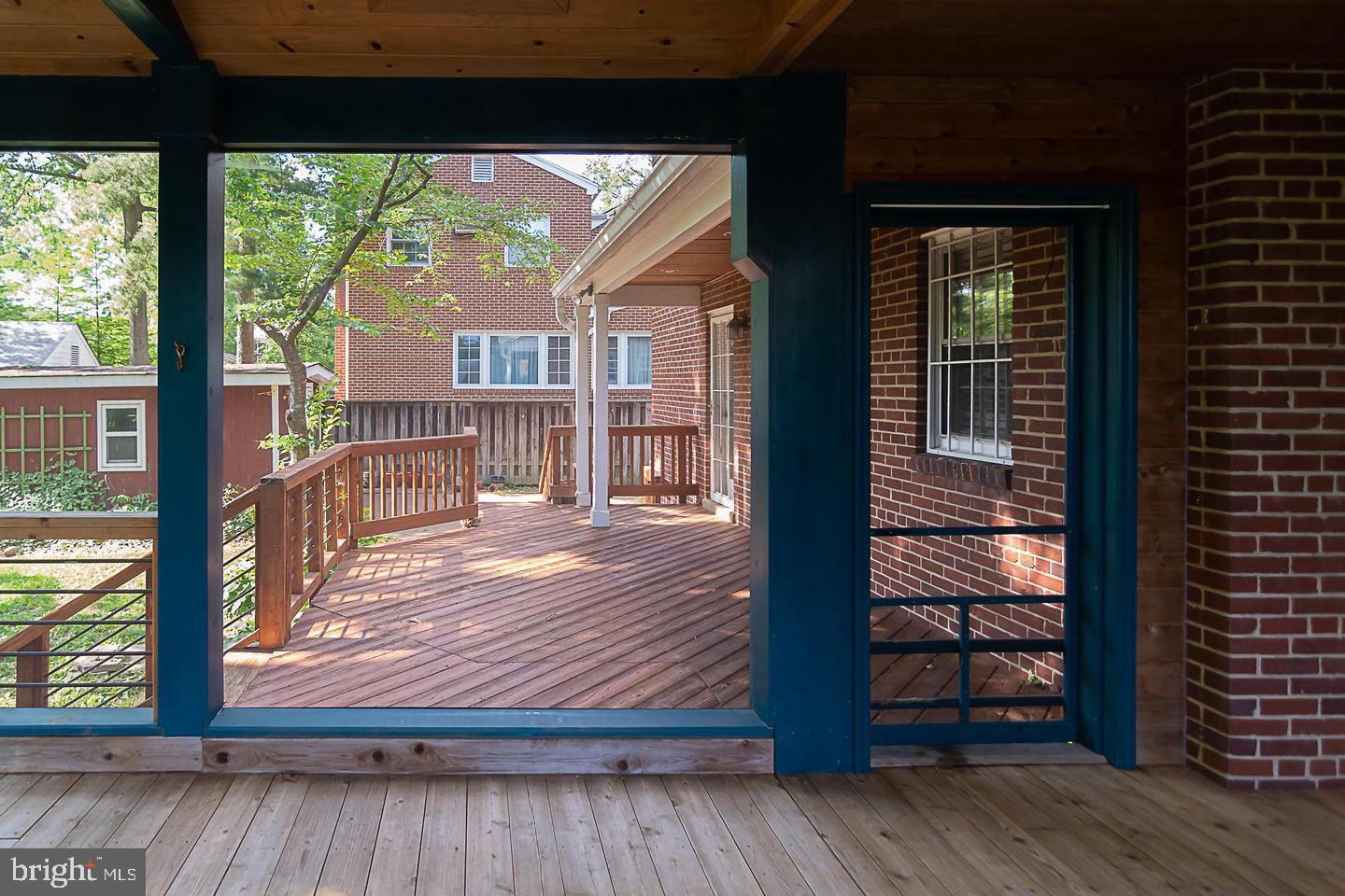 ARLINGTON HEIGHTS - Residential Lease