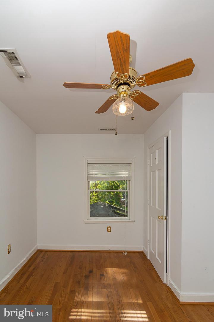 ARLINGTON HEIGHTS - Residential Lease