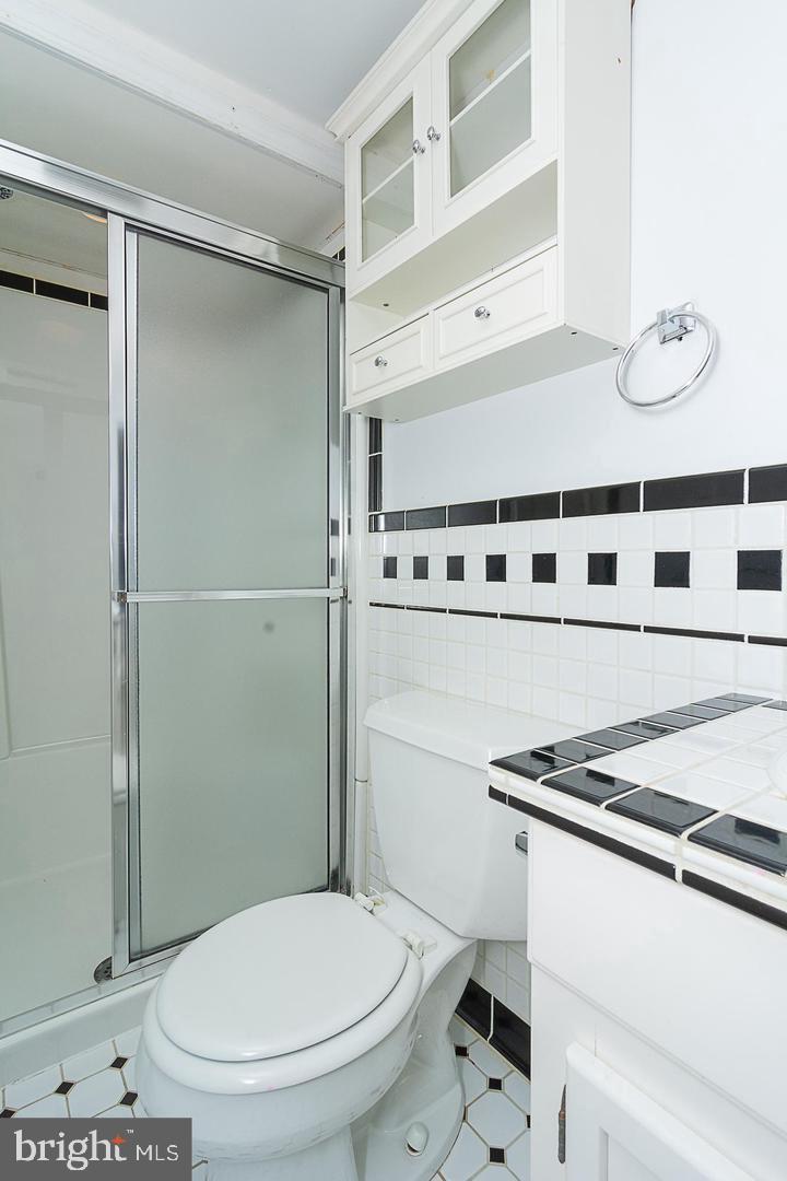 ARLINGTON HEIGHTS - Residential Lease