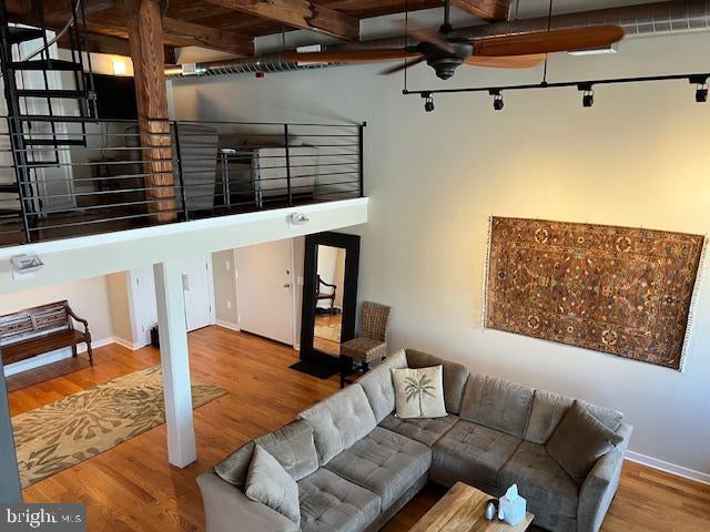 700 S 10TH STREET 3F