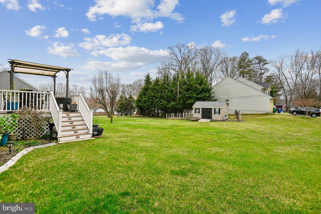 HILLCREST MANOR - Residential