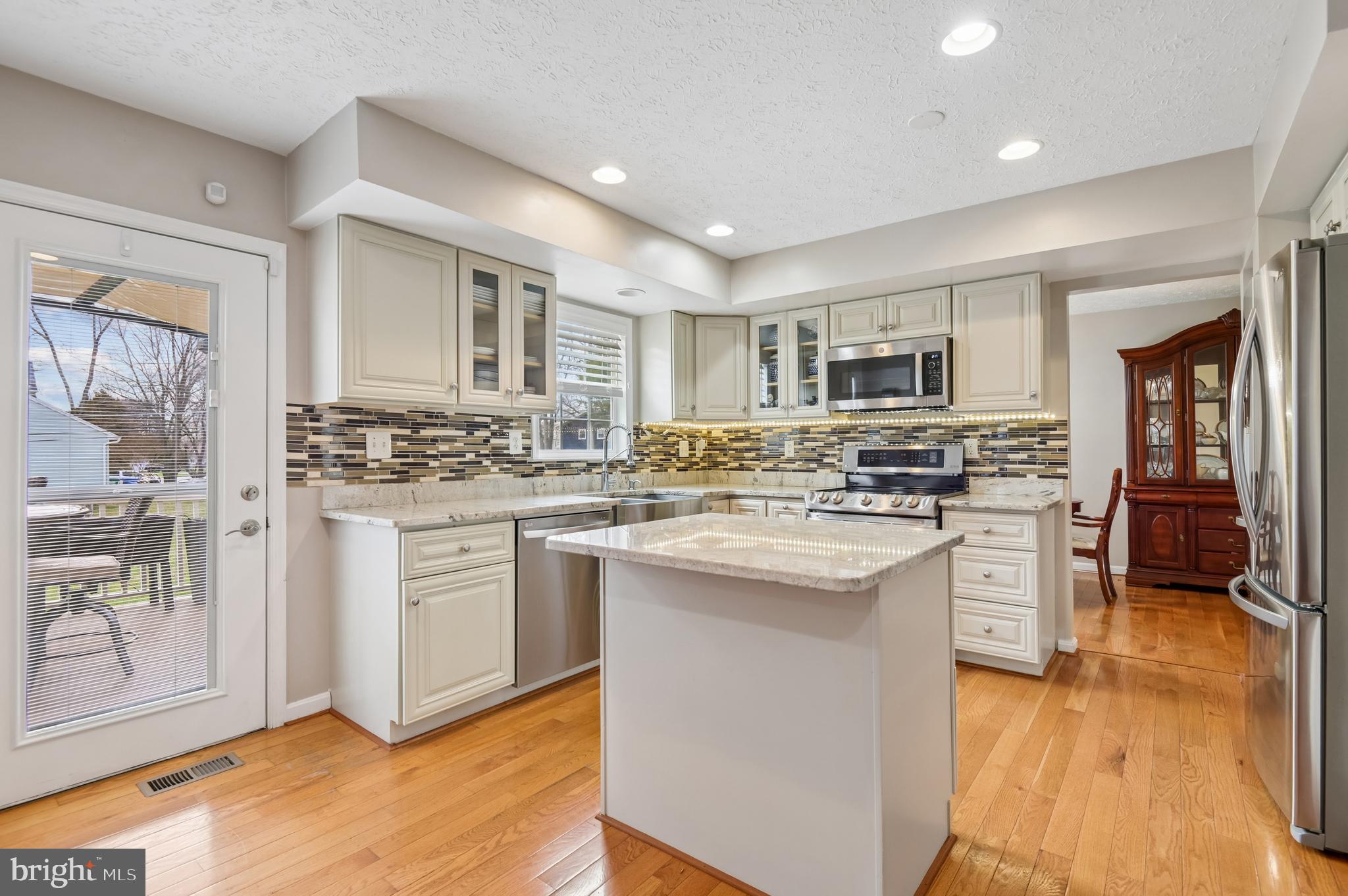 HILLCREST MANOR - Residential