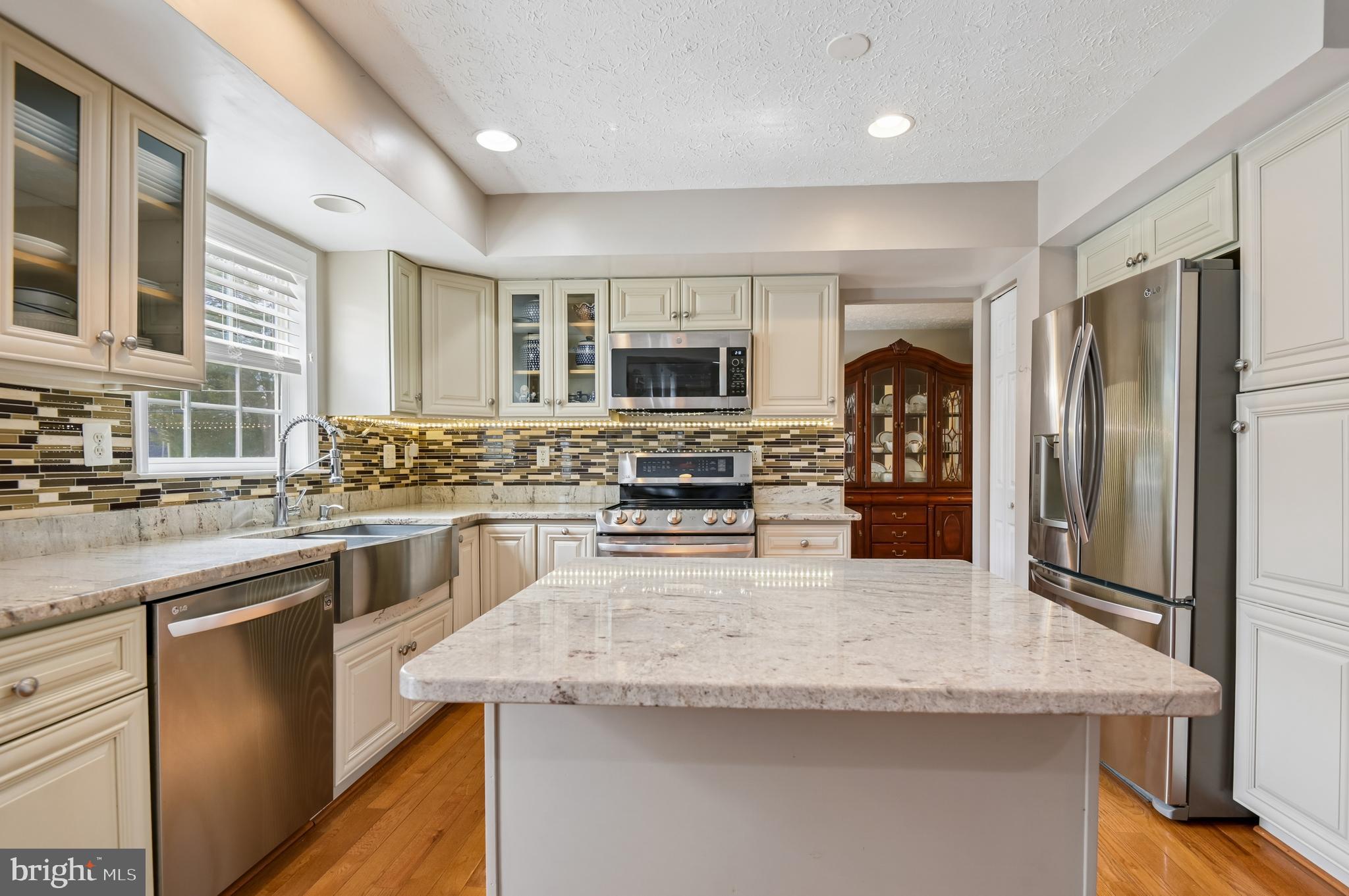 HILLCREST MANOR - Residential