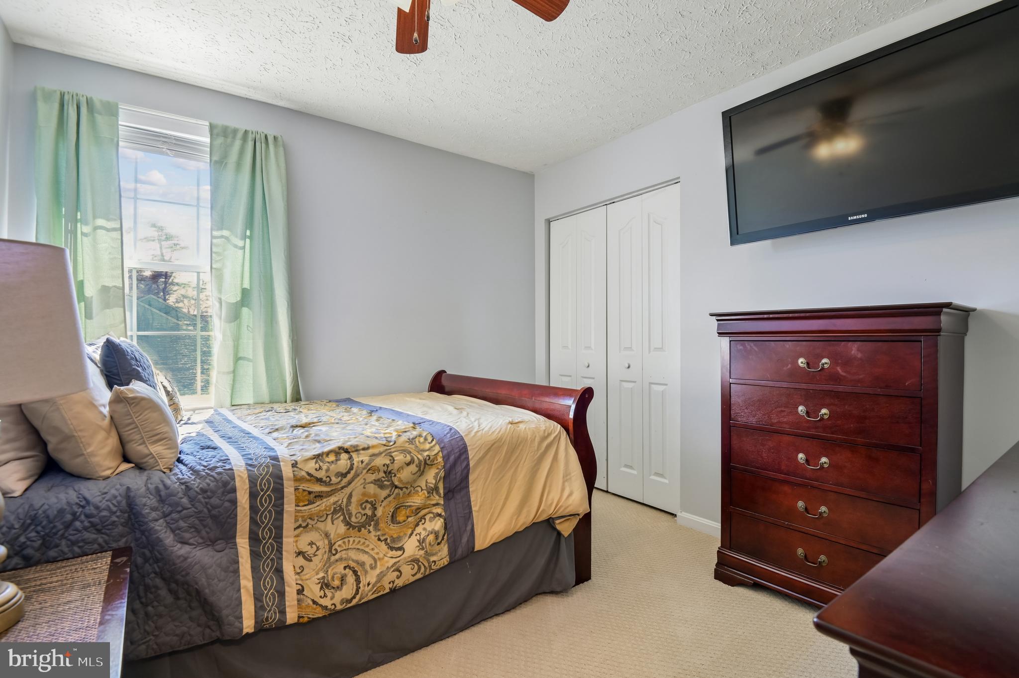 HILLCREST MANOR - Residential