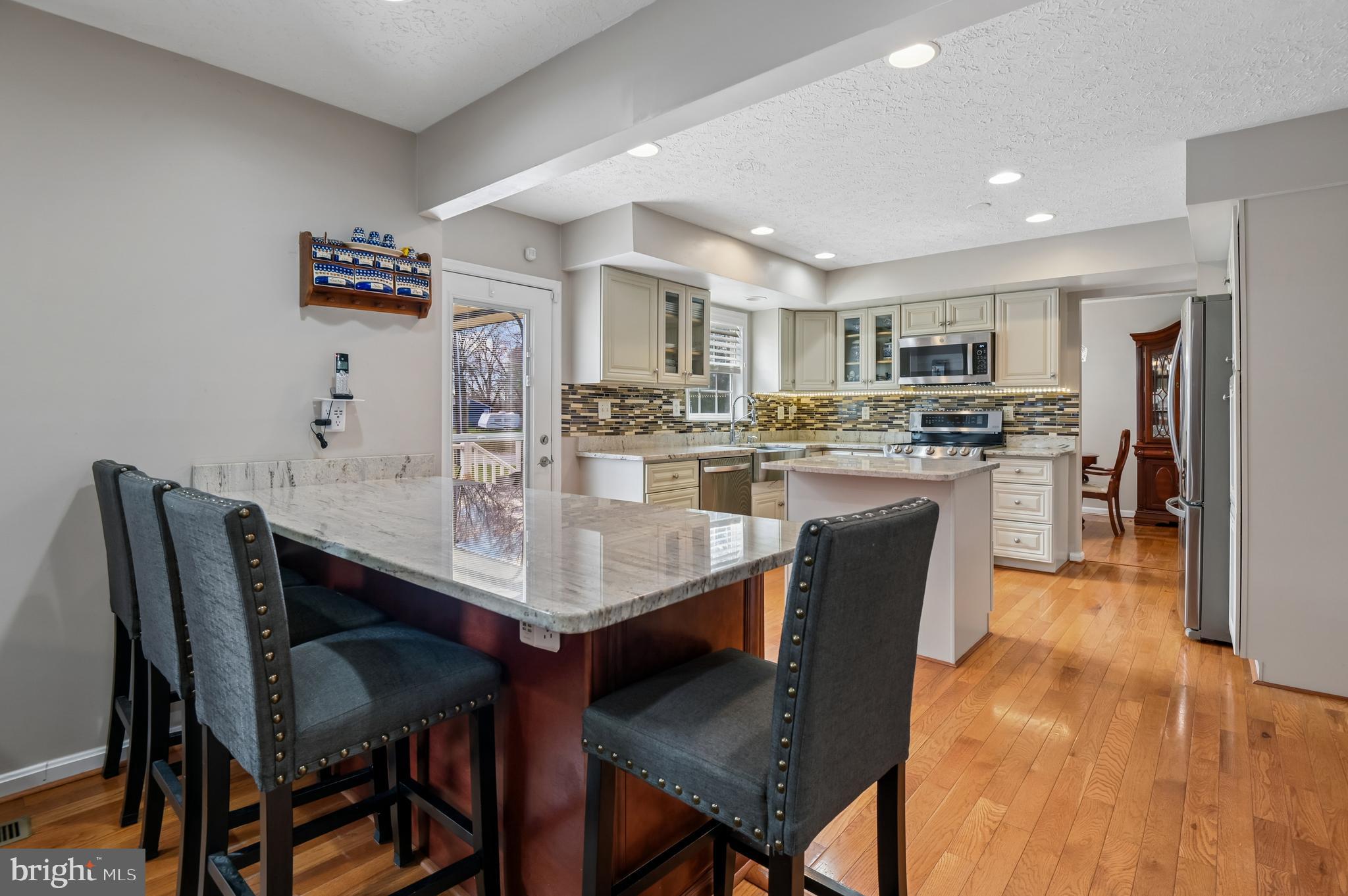 HILLCREST MANOR - Residential