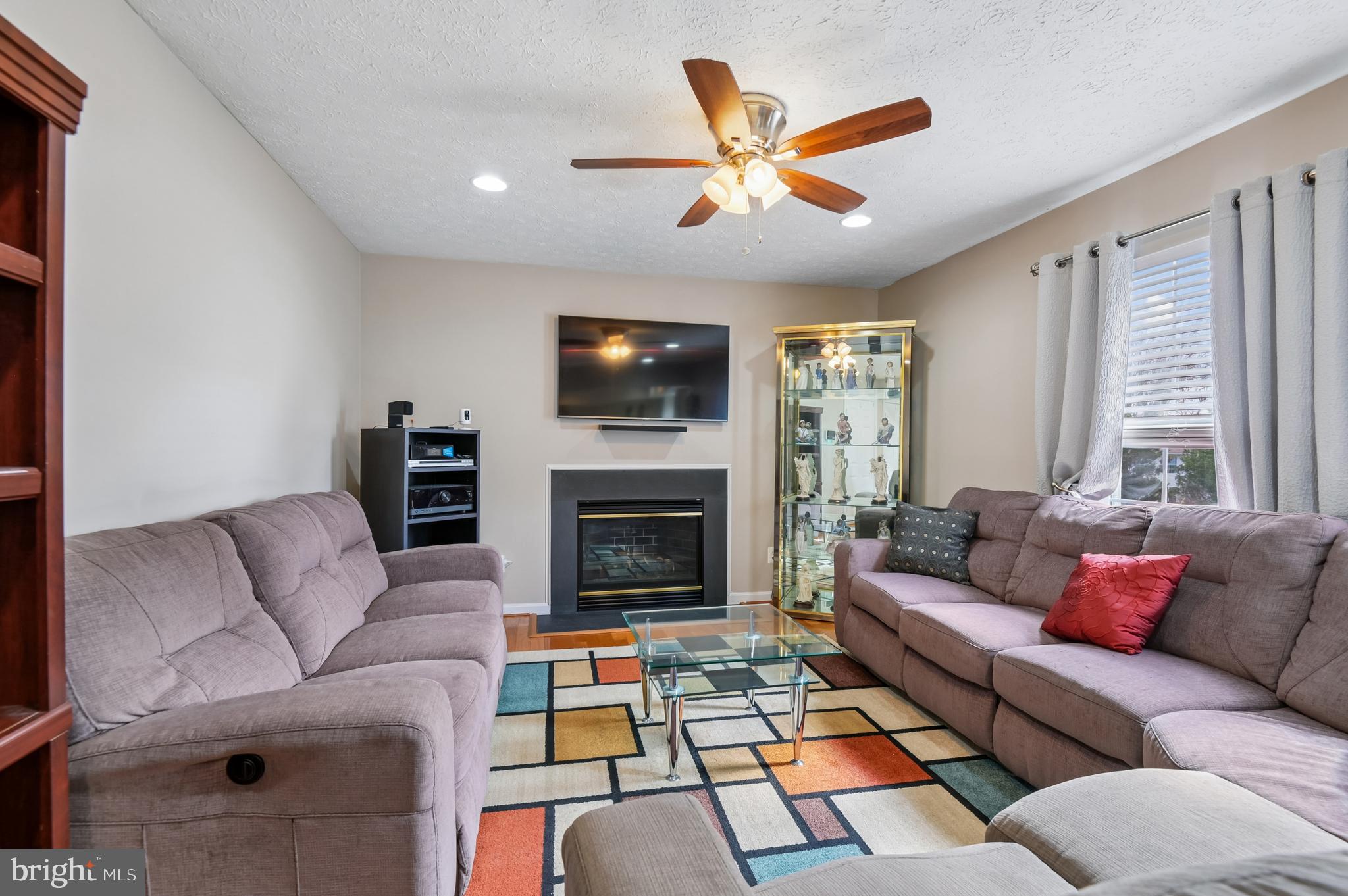 HILLCREST MANOR - Residential