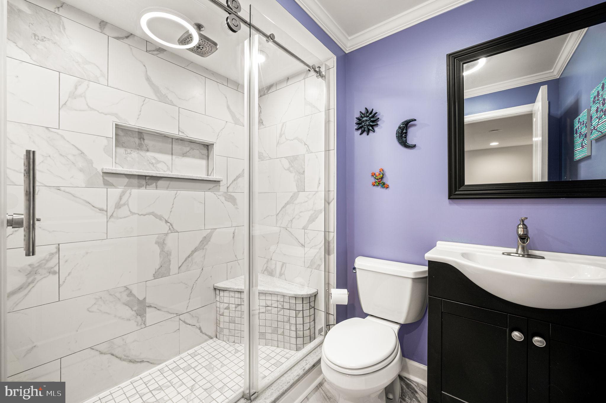 MONTGOMERY SQUARE - Residential