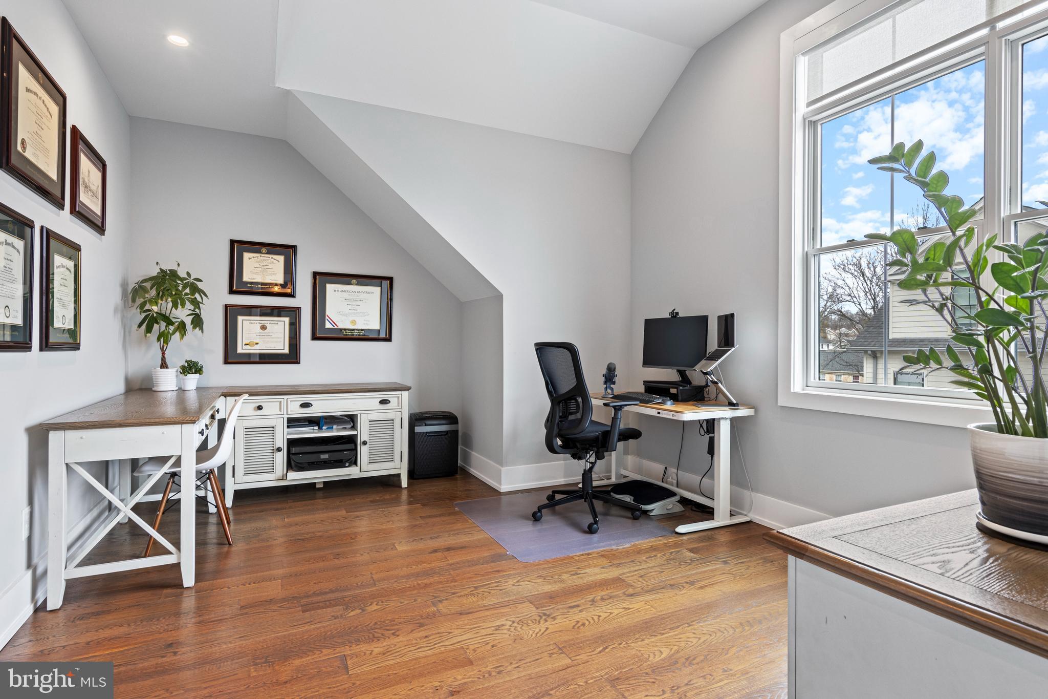 NARBERTH - Residential