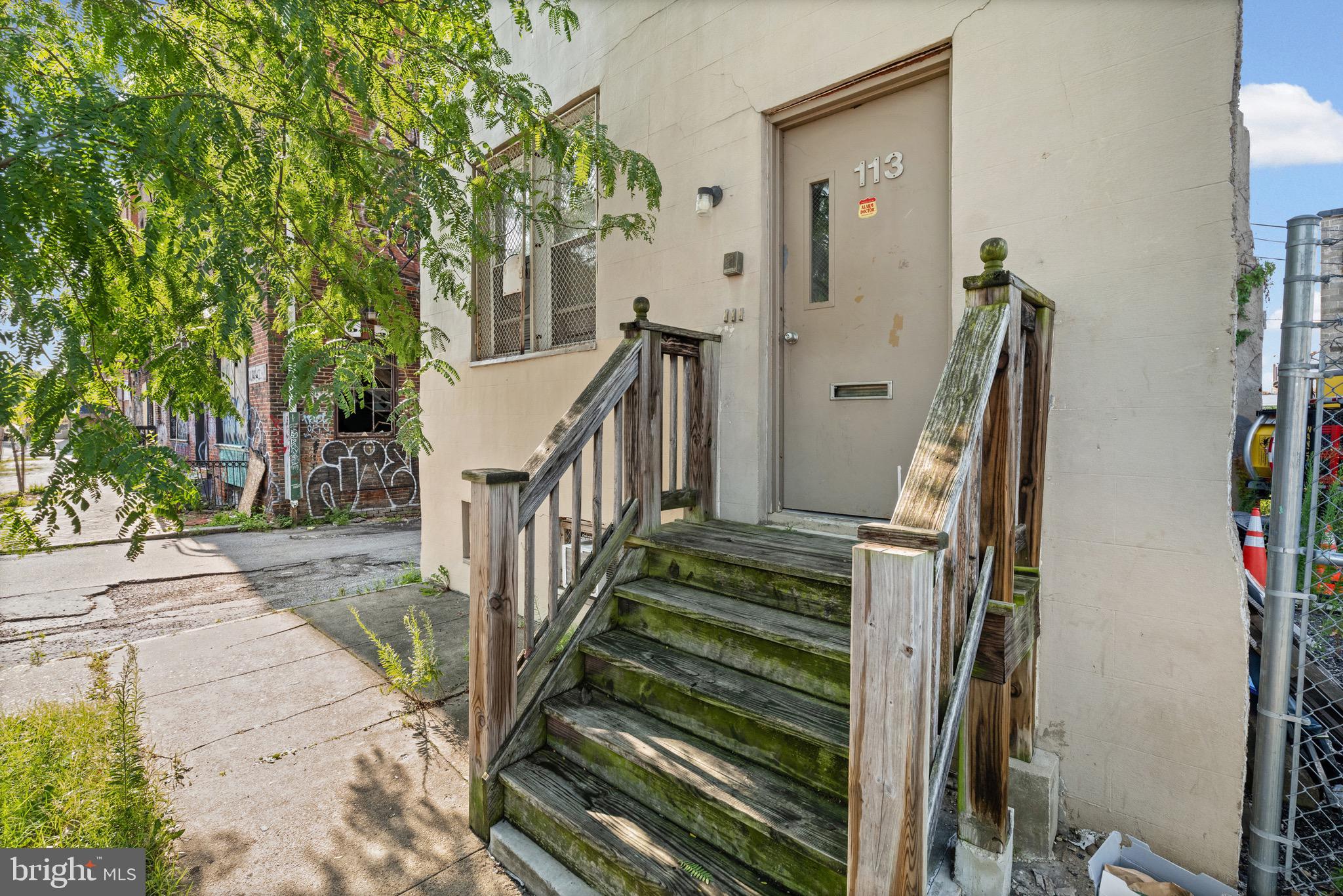 113 W 22ND STREET 3