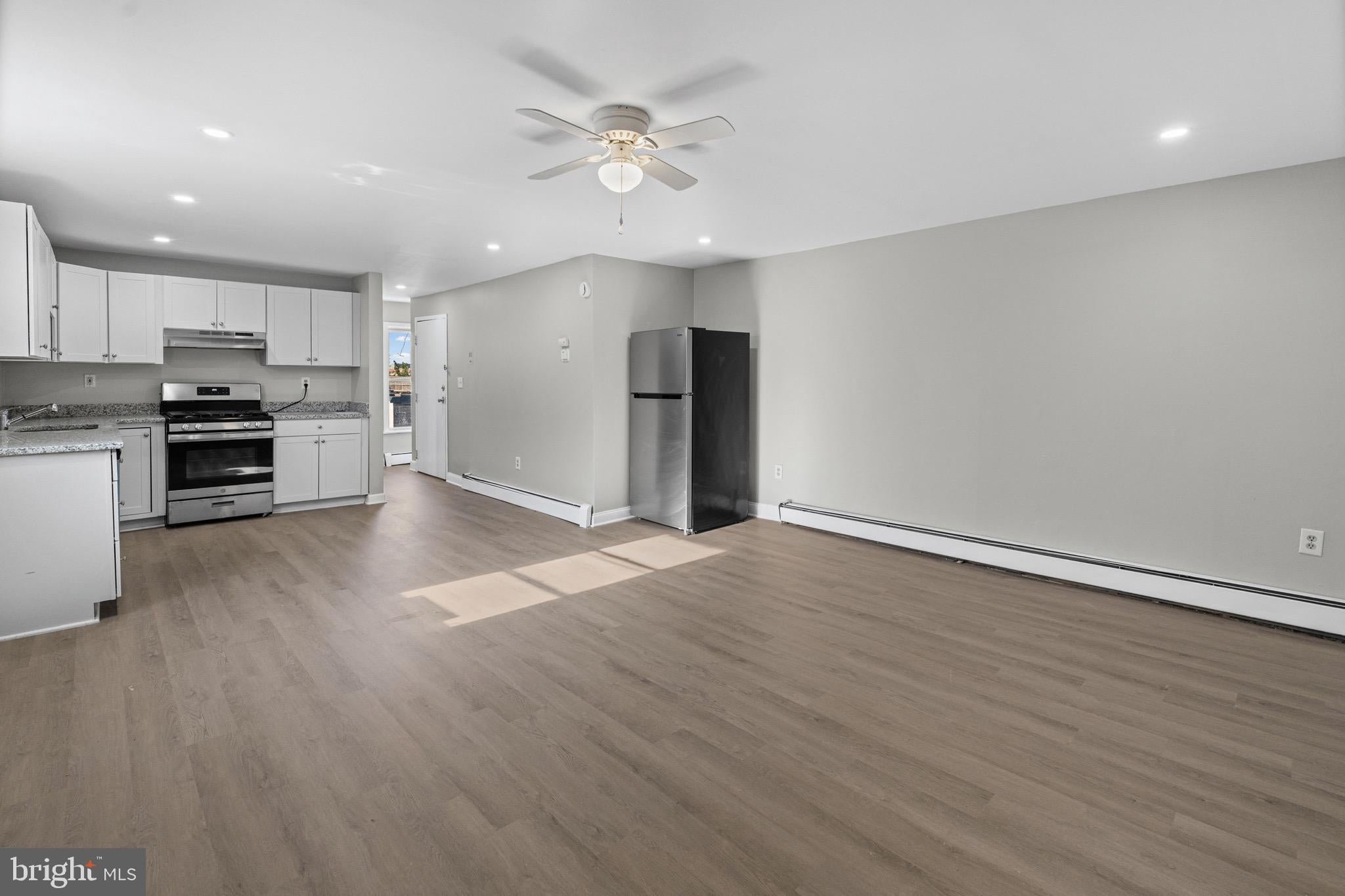 113 W 22ND STREET 3