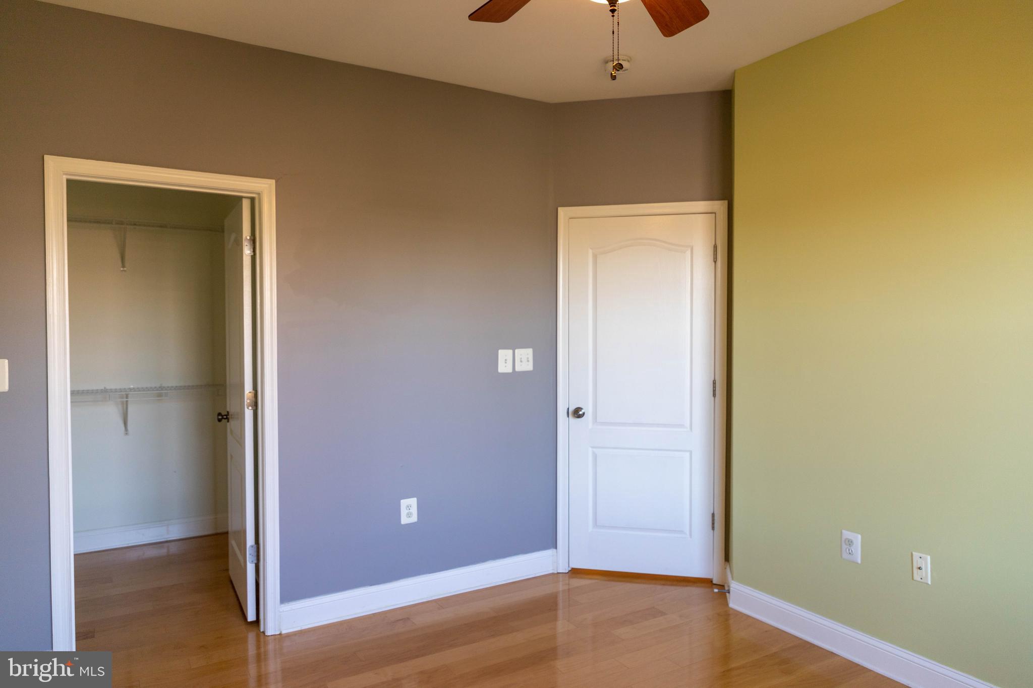 KENTLANDS - Residential Lease