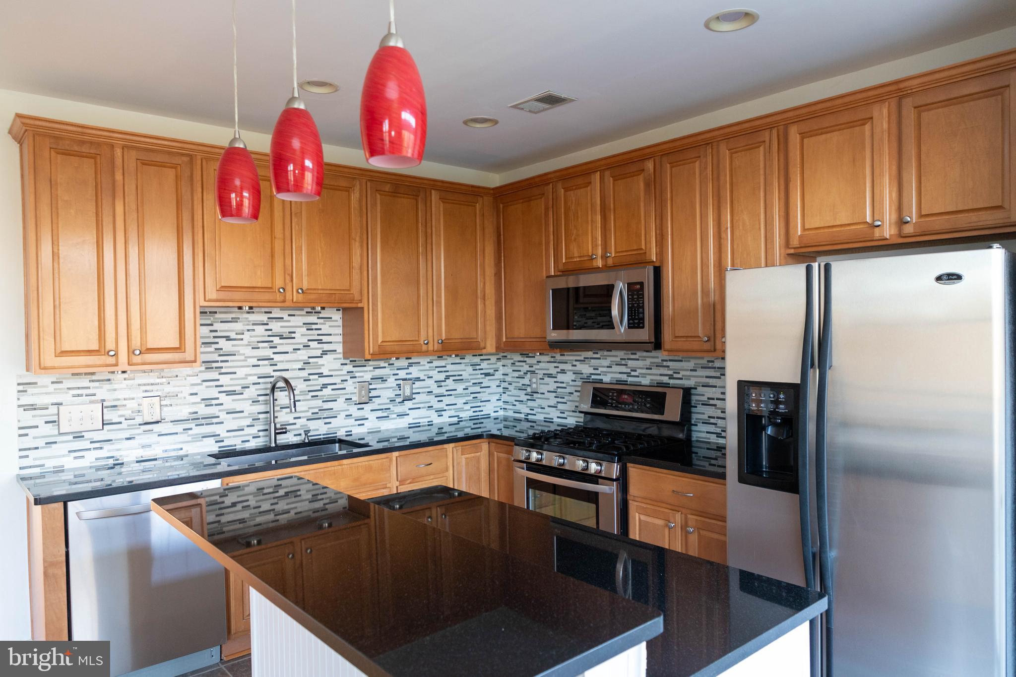 KENTLANDS - Residential Lease